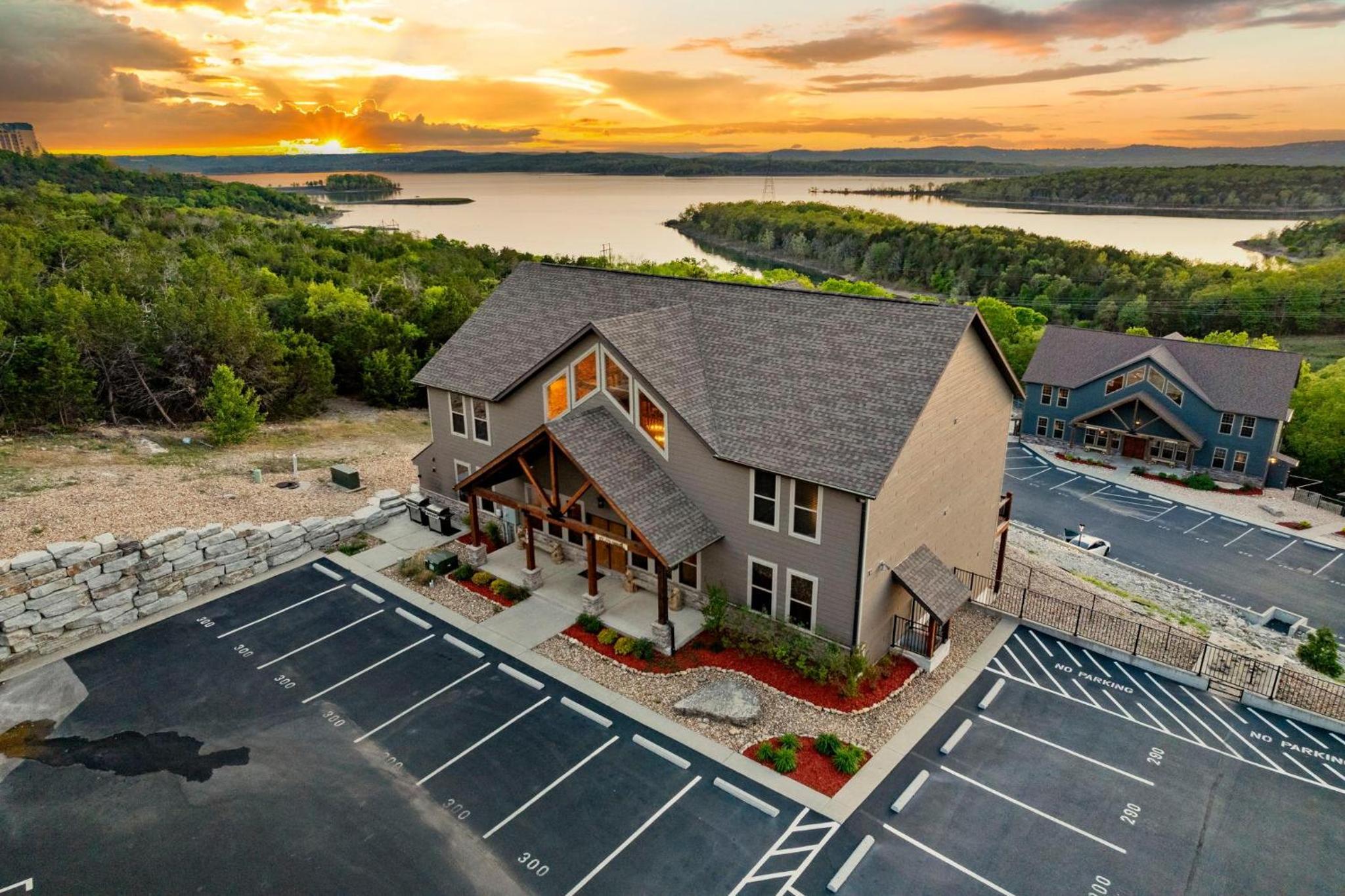 Chateau on the Cove