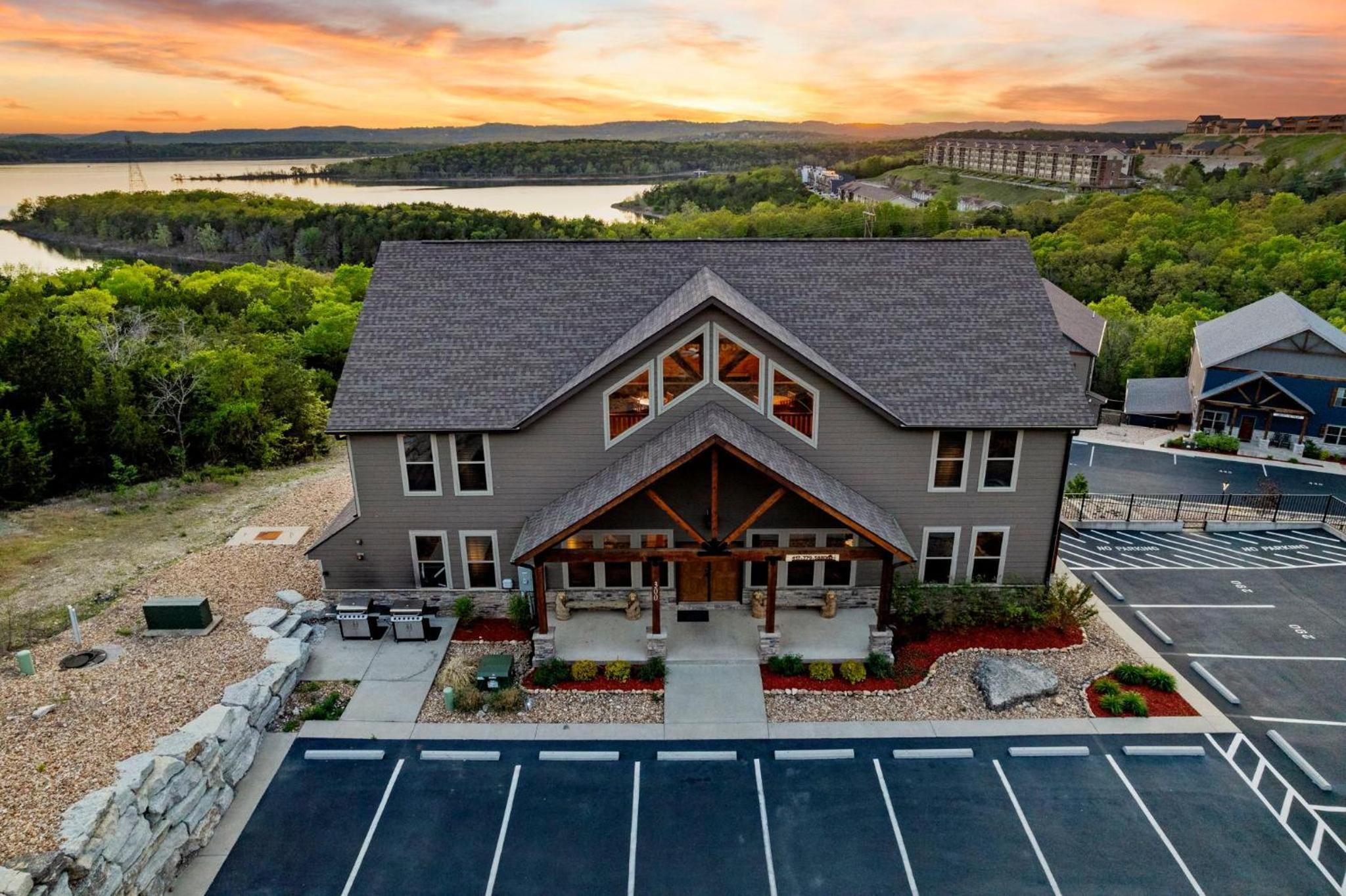 Chateau on the Cove