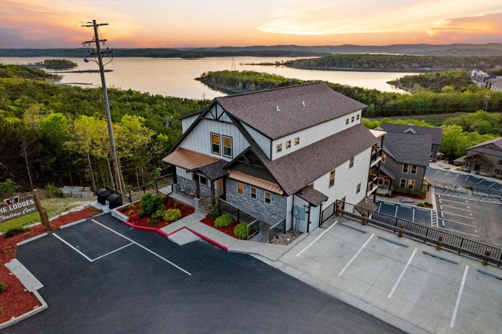 The WOW Factor at Chateau Cove
