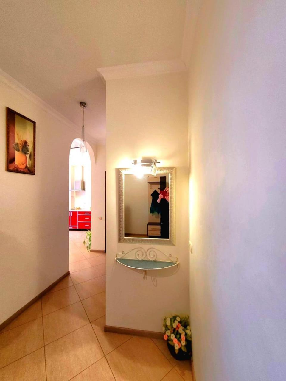 Apartament na Panteylemonovskaya