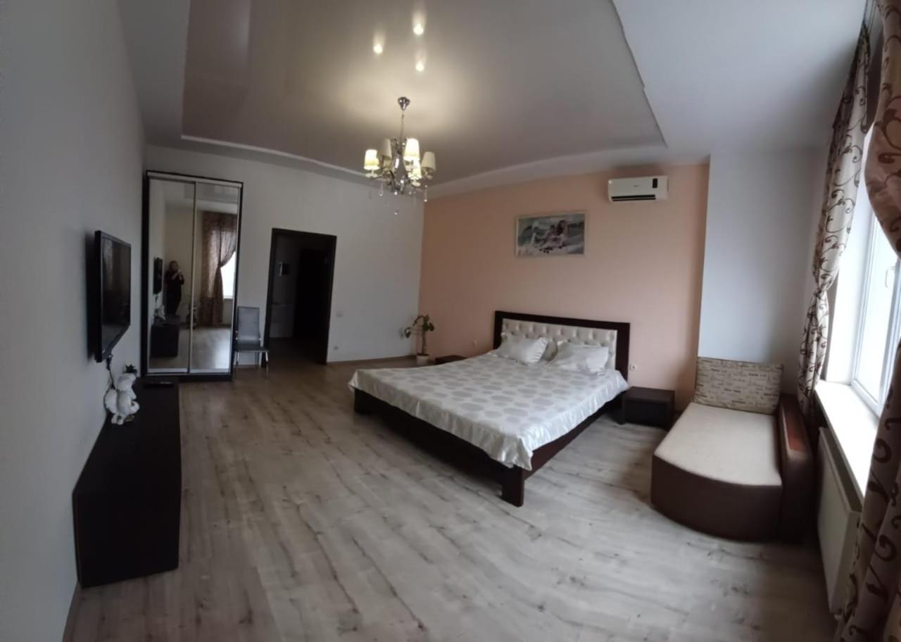 Apartament na Panteylemonovskaya