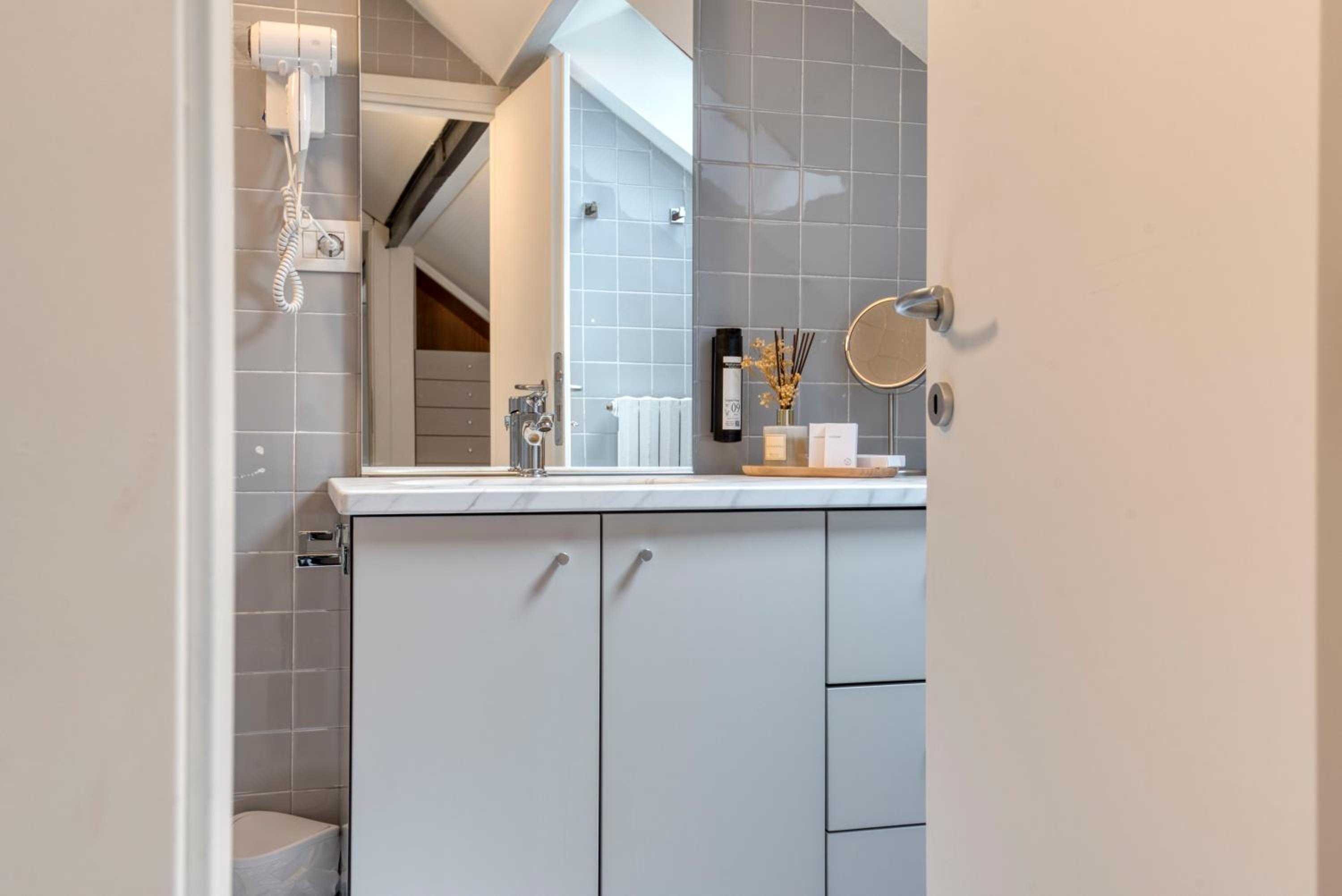 Milan Royal Suites -Montenapoleone-