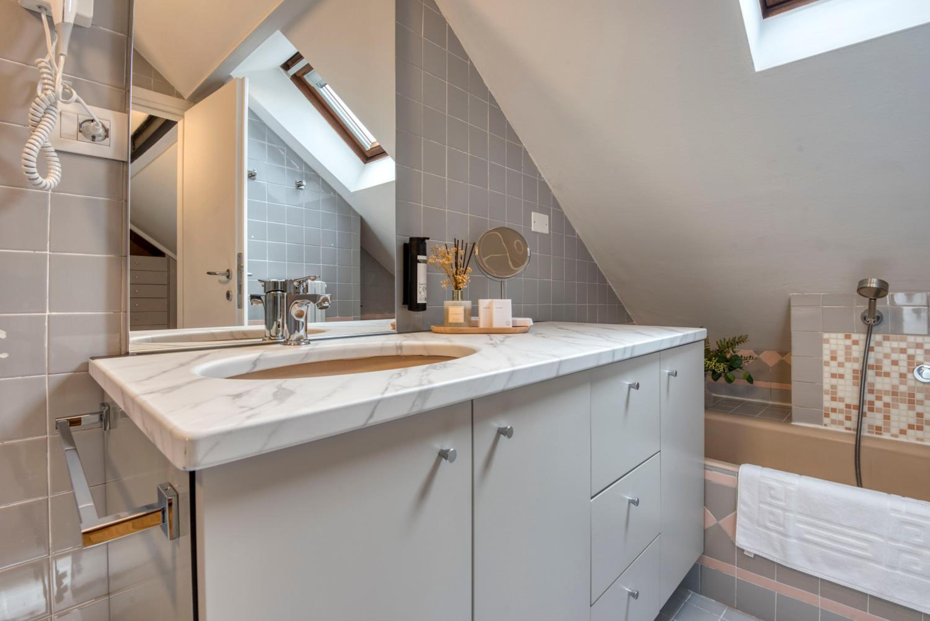 Milan Royal Suites -Montenapoleone-