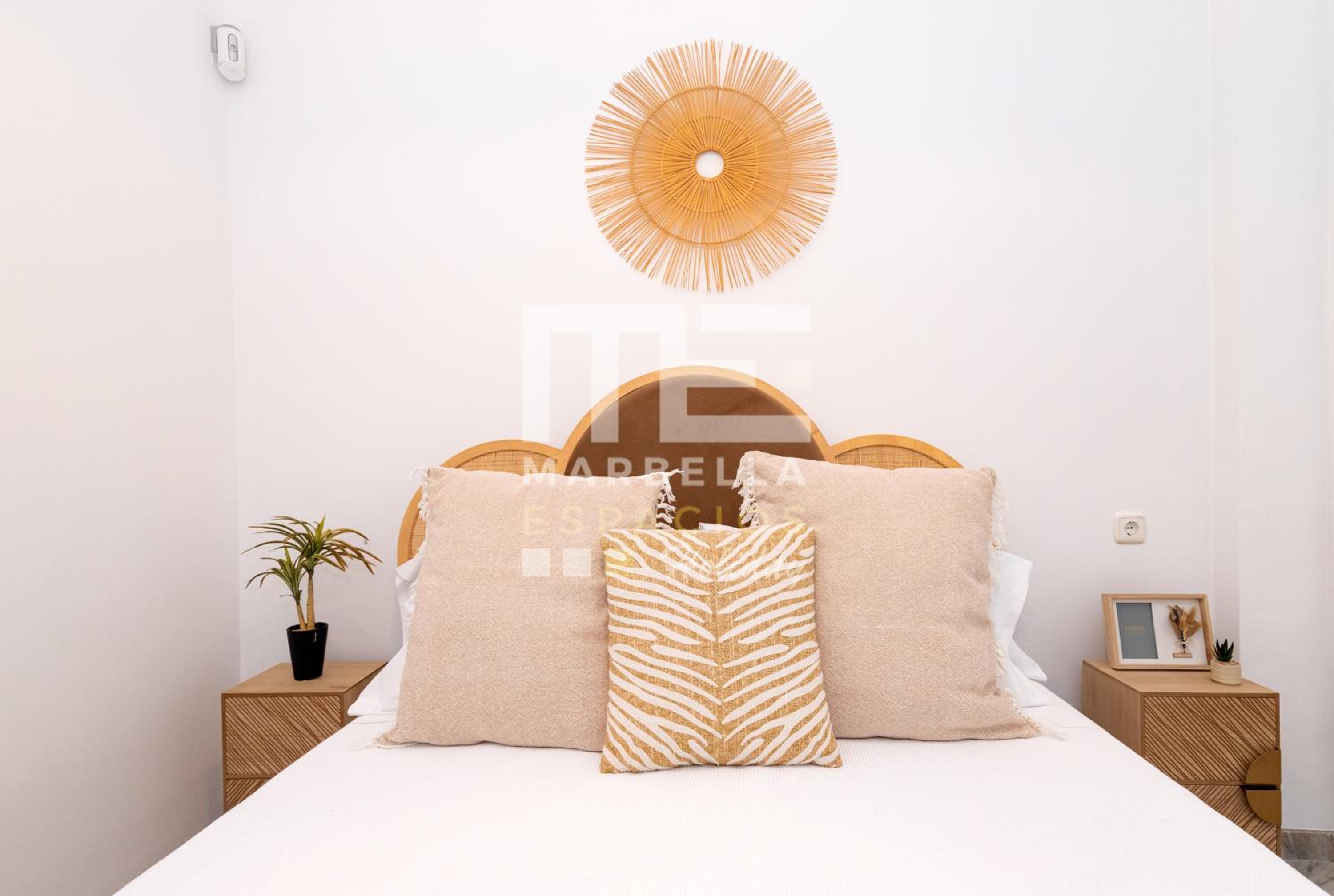 Chic garden flat 5min from beach