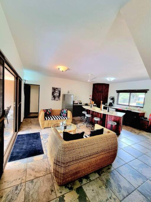 Luxury GuesthouseCo RiverDance