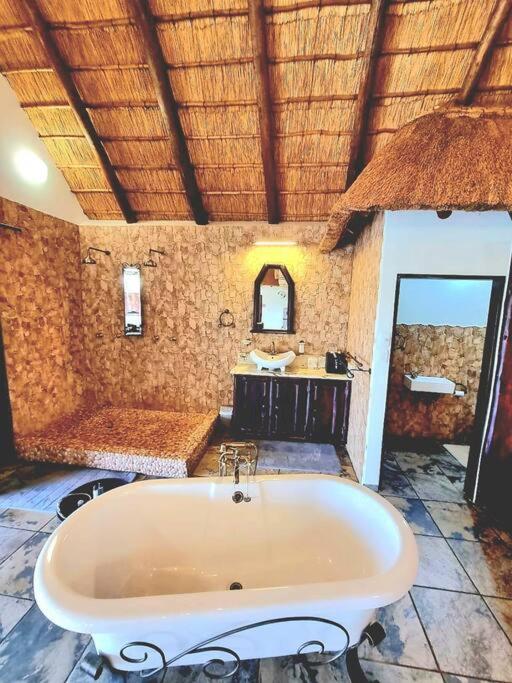 Luxury GuesthouseCo RiverDance