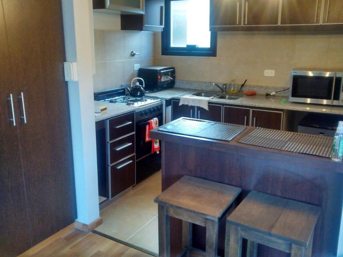Monoambiente céntrico equipado - AlquilaMiCasa