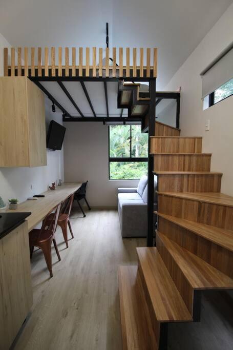 Nueva Tiny House en el Poblado FRN110 By Roots Rentals