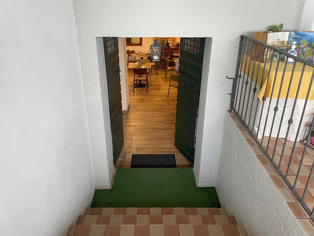 Betty's House