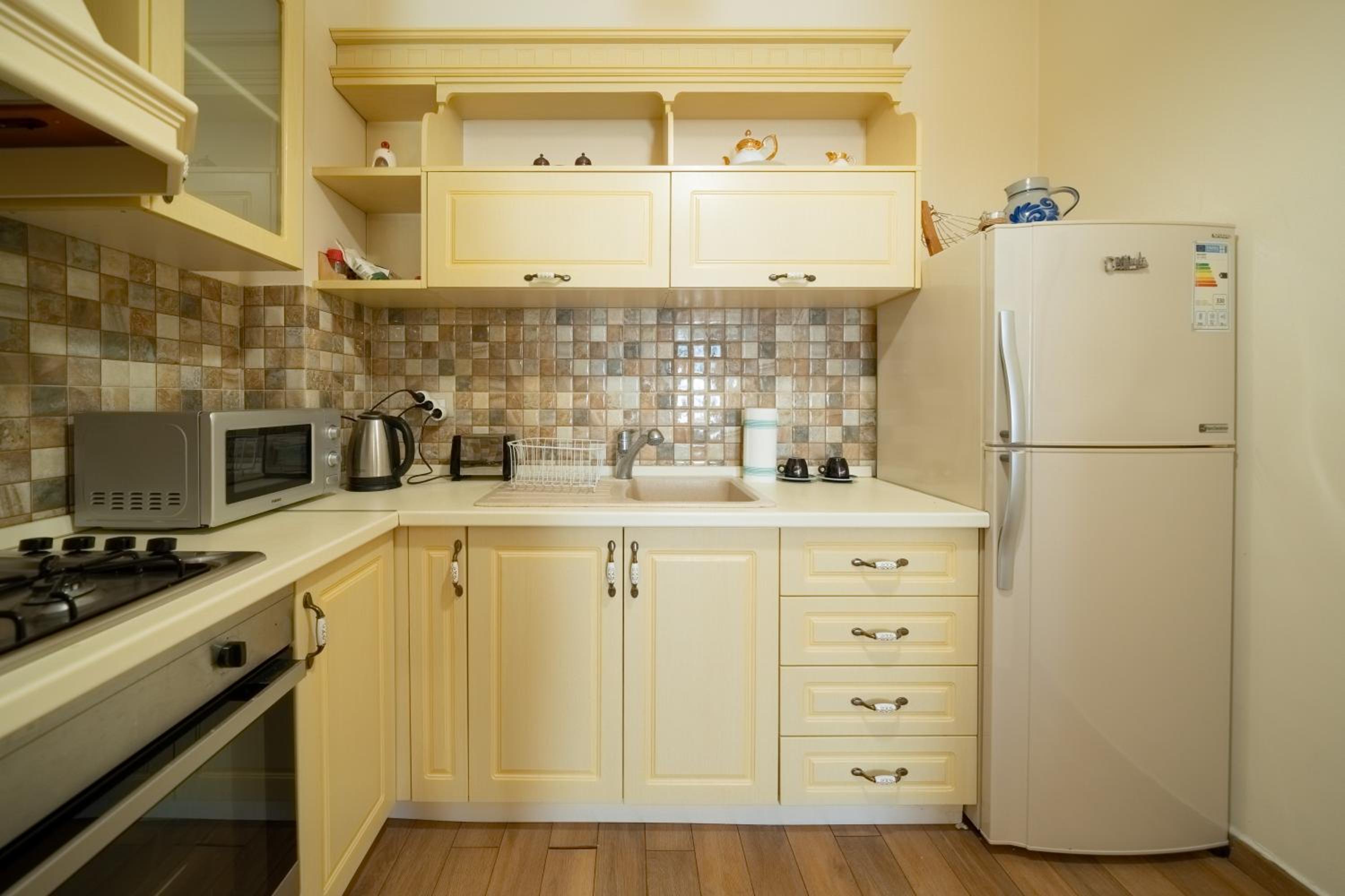 Prestigious Spacious Historical Apartment in city center
