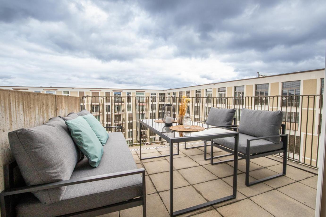 Special EiNSTEiN I Apartment Basel, Messe Kleinbasel 10-STAR
