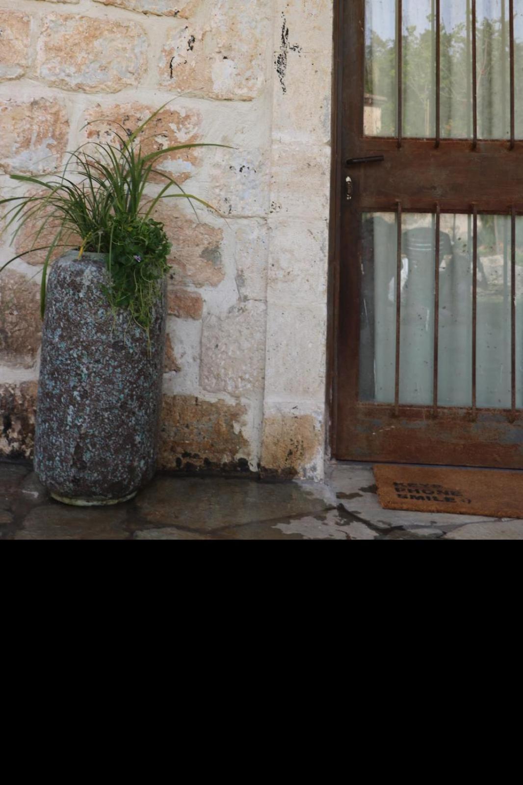 The stone house view 5