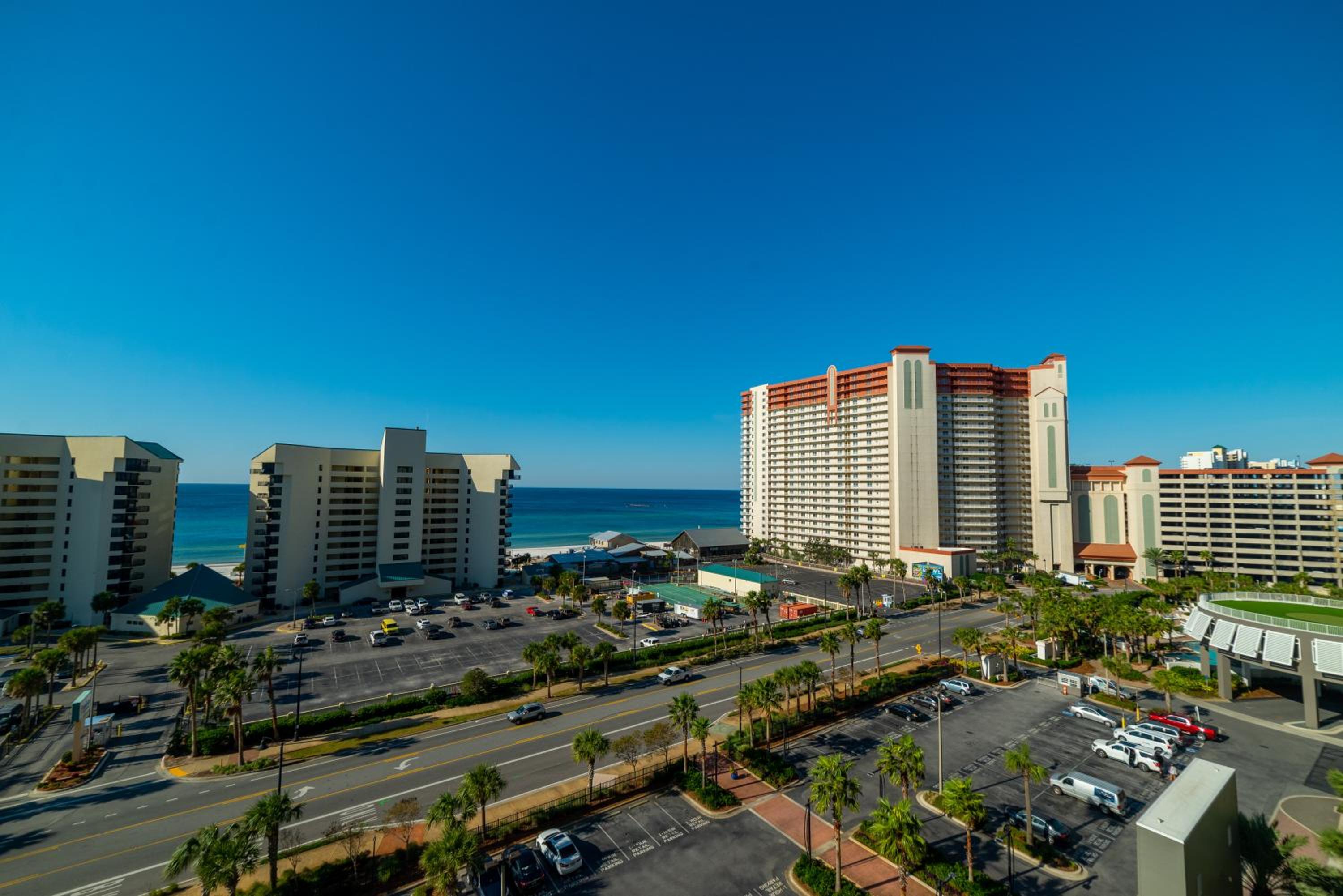 Laketown Wharf 816 'Tasty Waves PCB' view 3