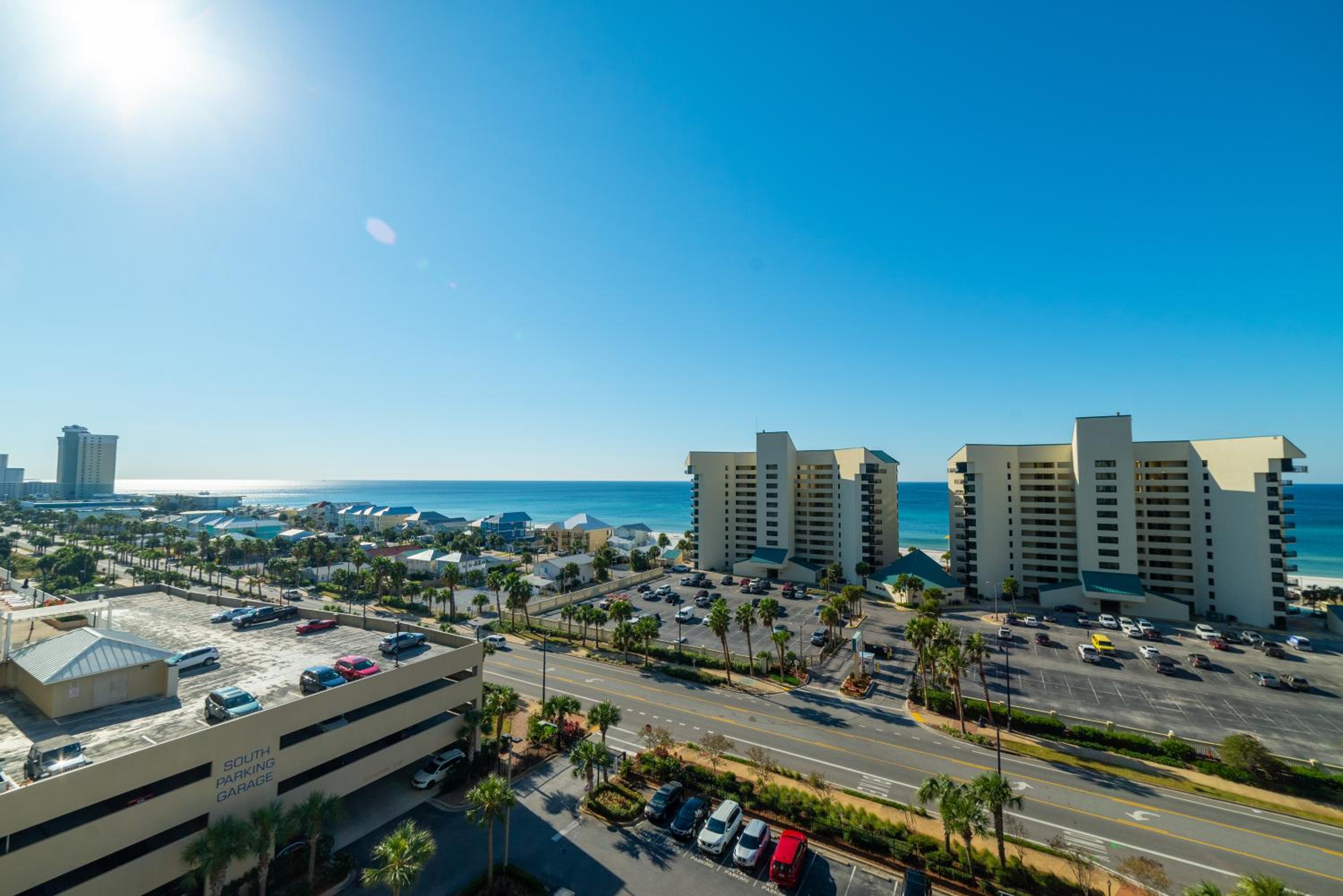 Laketown Wharf 816 'Tasty Waves PCB' view 4