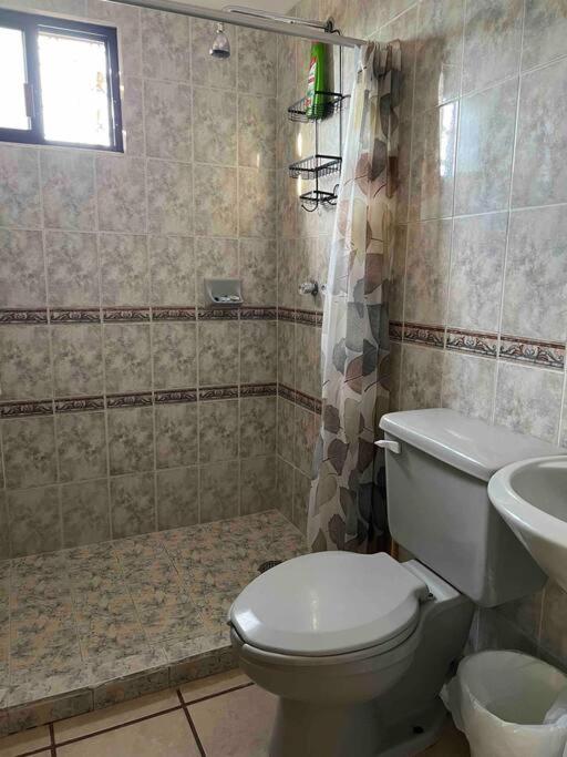 Alcatraz Residencial Las Flores Malecon