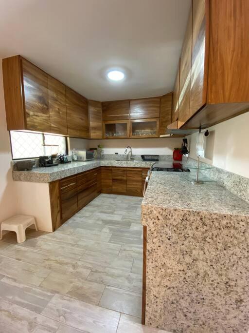 Alcatraz Residencial Las Flores Malecon