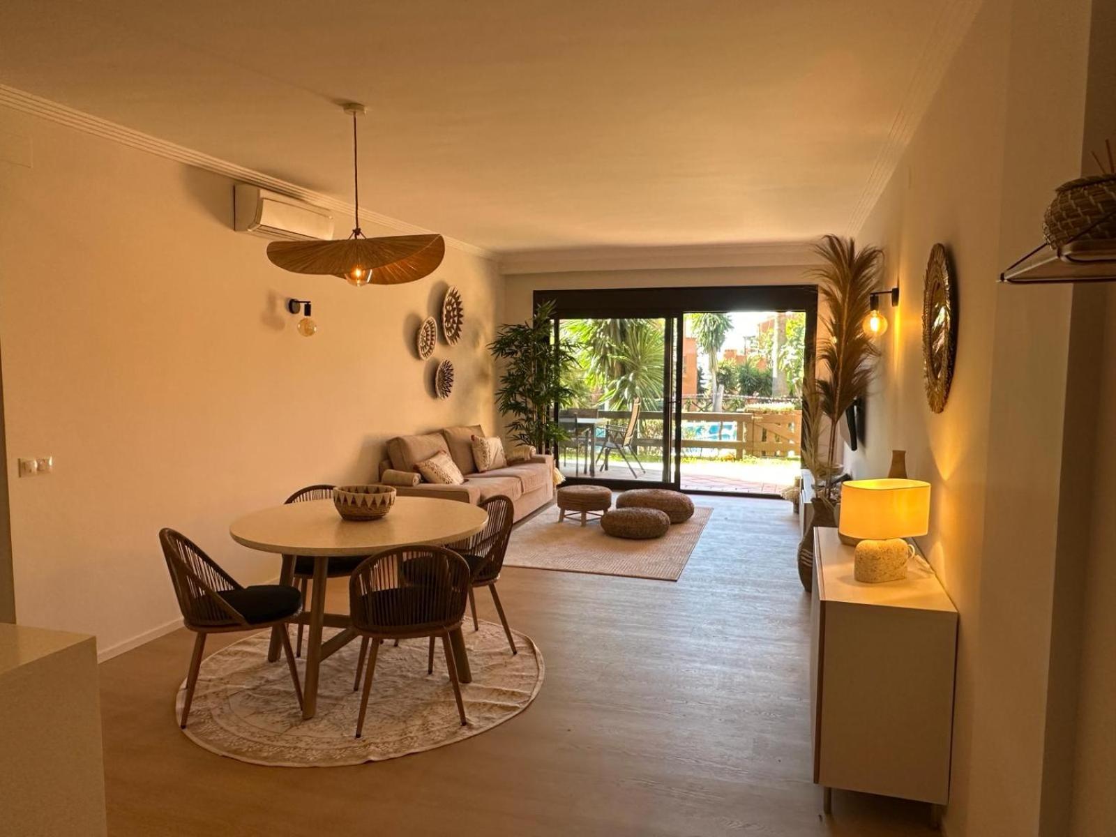 Hotel Appartement dans les jardins tropicaux - Image 1