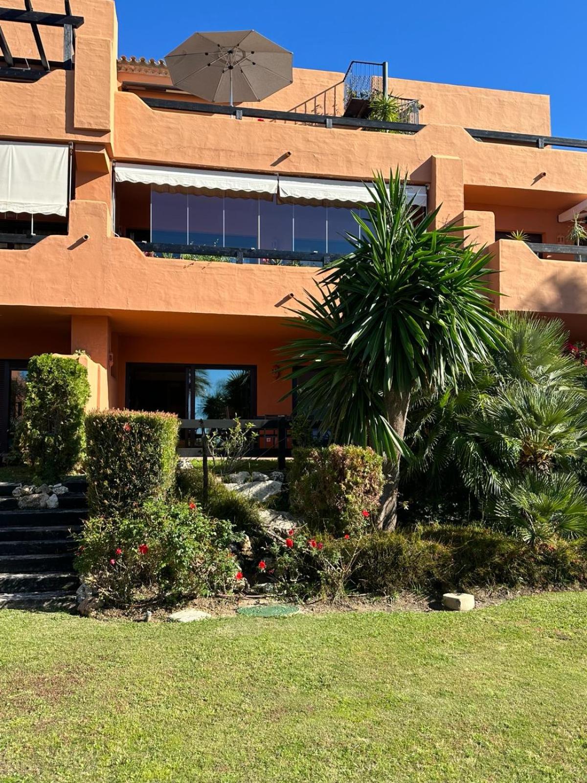 Appartement dans les jardins tropicaux