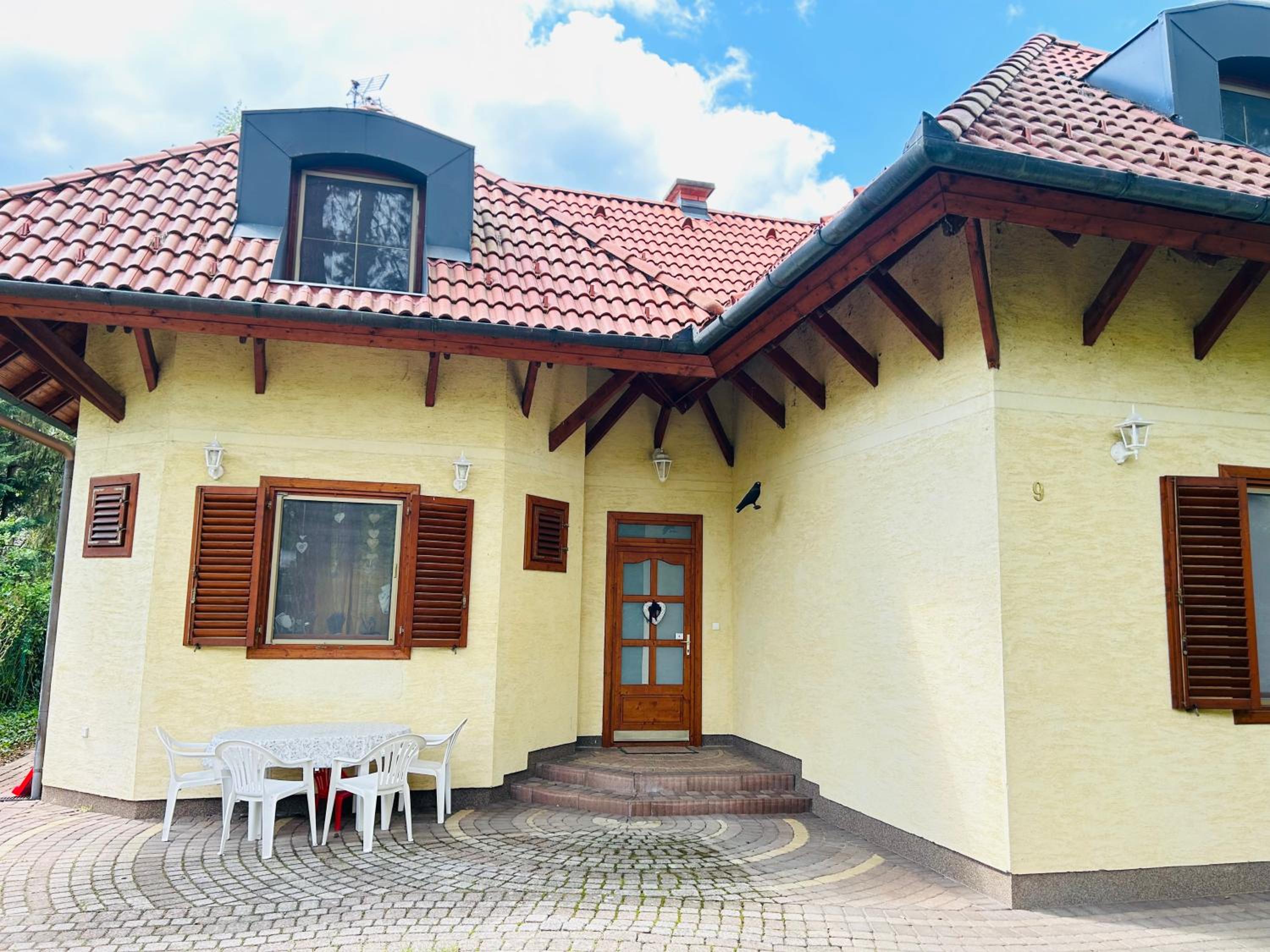 Nefelejts Deluxe Home