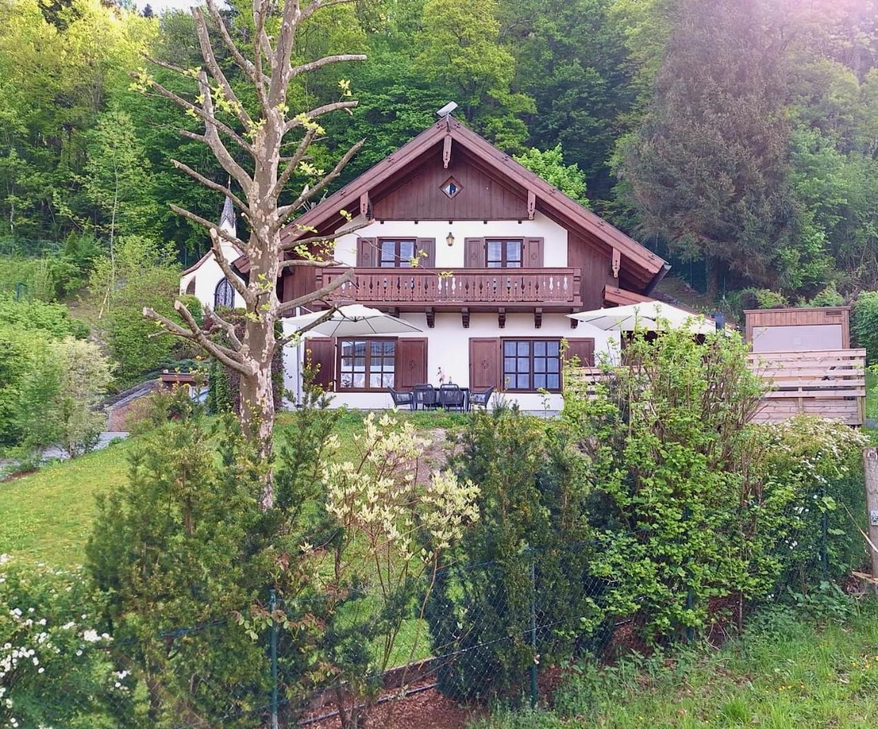 Luxus Alpenparadies nahe Salzburg Sauna & Whirlpool