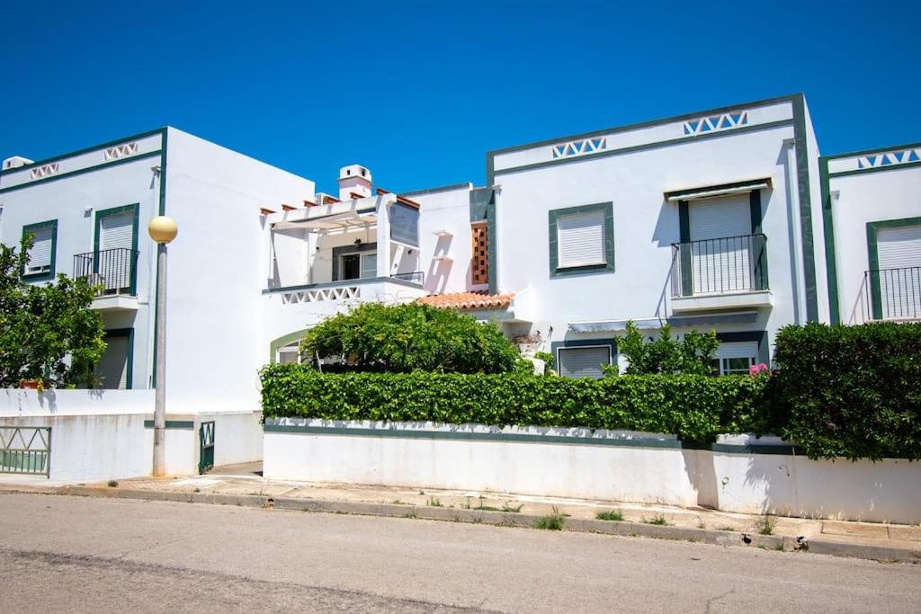 Apartment Crossing Keys, Two Bedrooms, Ferragudo view 2