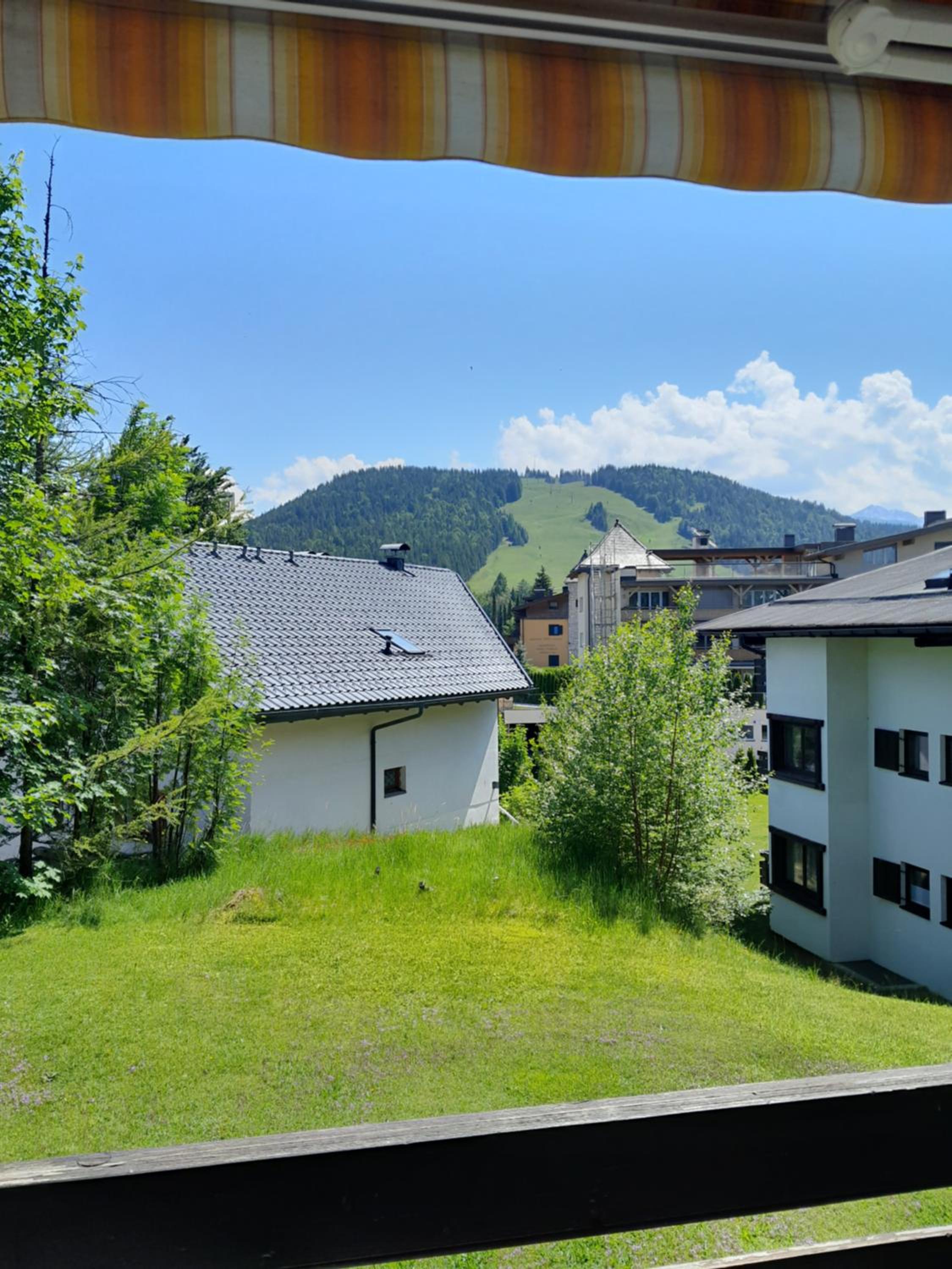 App 3 min walk to Seefeld center