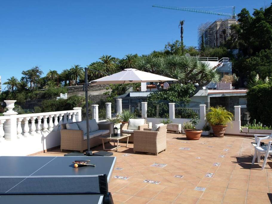 Modern Panoramic Villa with Pool & Terrace
