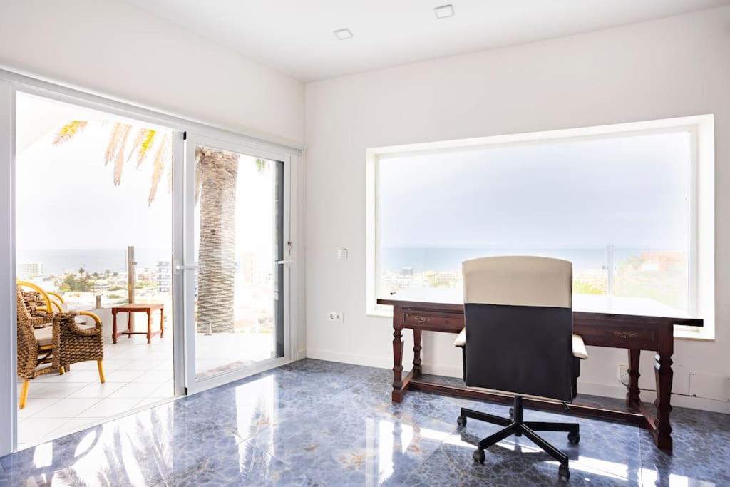 Modern Panoramic Villa with Pool & Terrace
