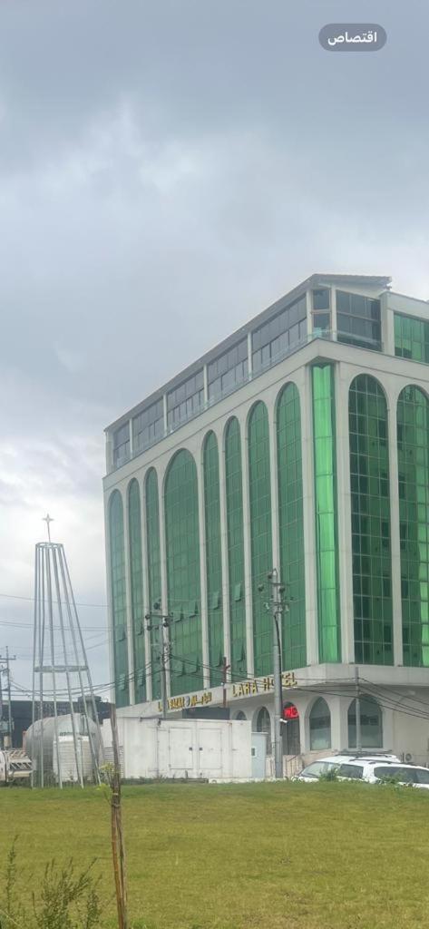 Lara Hotel