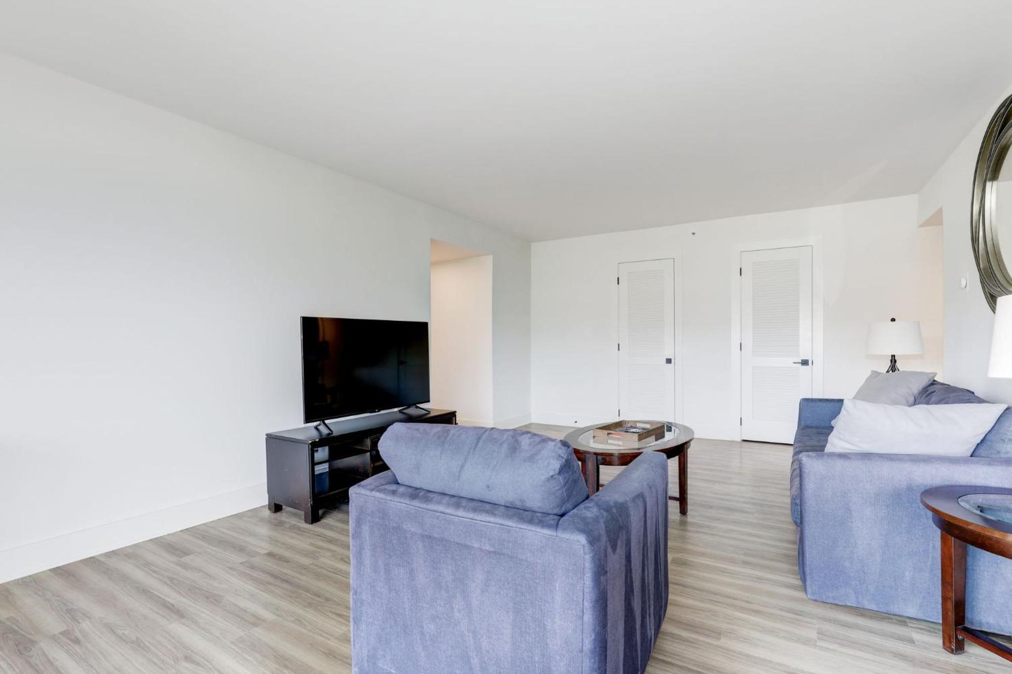 2BR Comfort Apartment in Prime Location