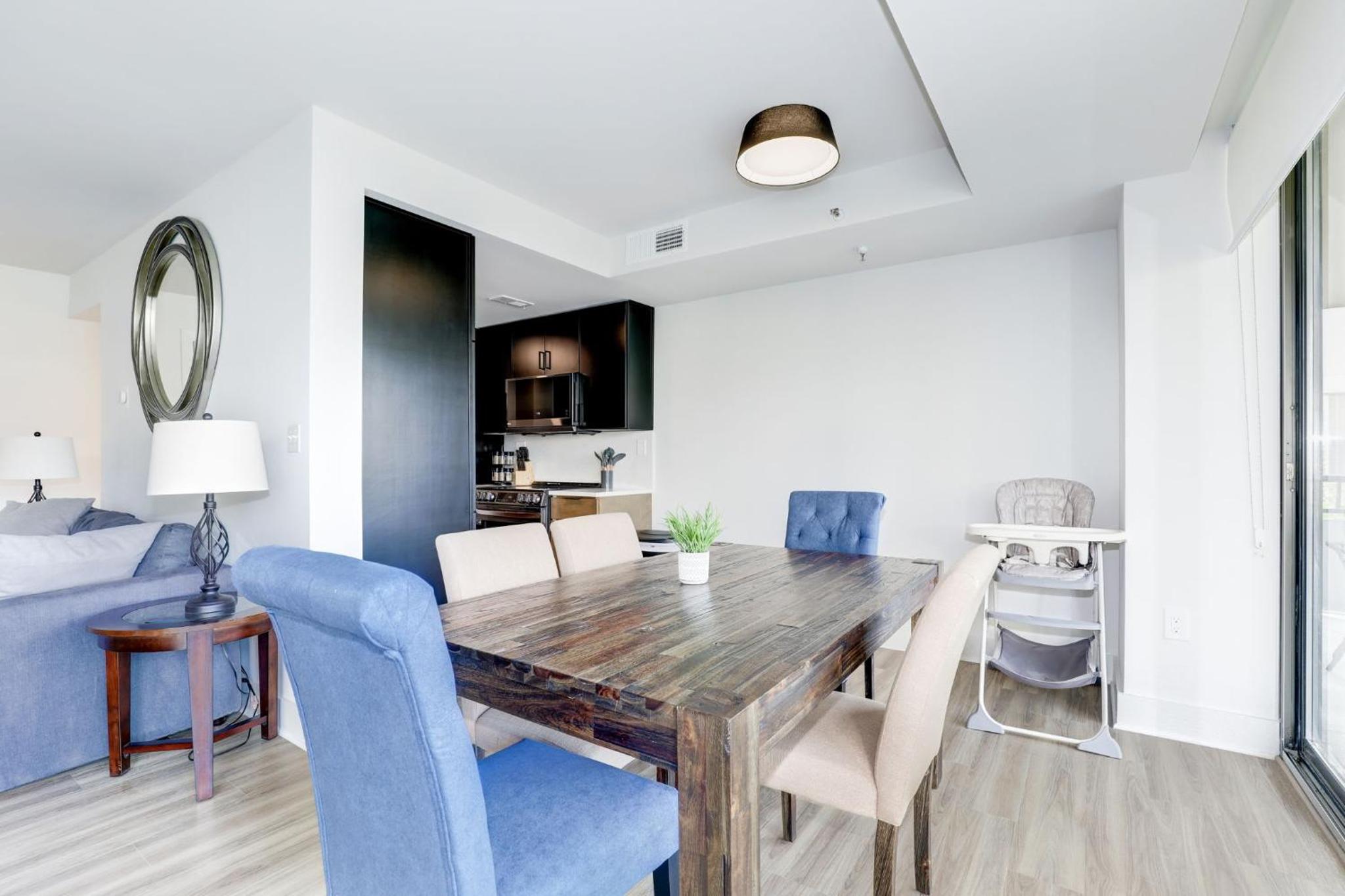 2BR Comfort Apartment in Prime Location