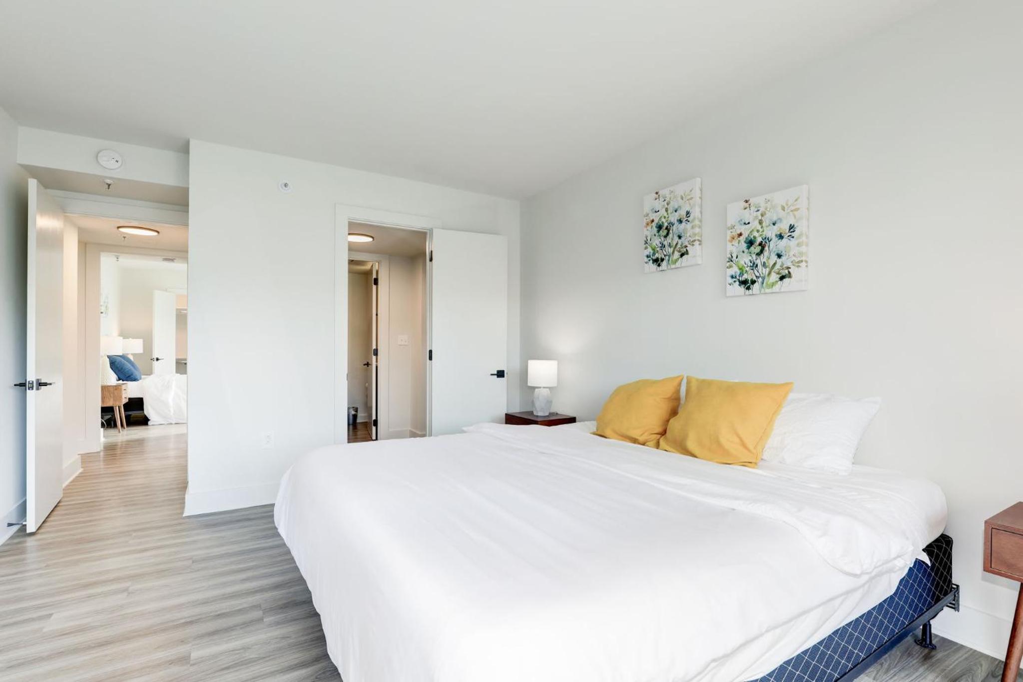 2BR Comfort Apartment in Prime Location