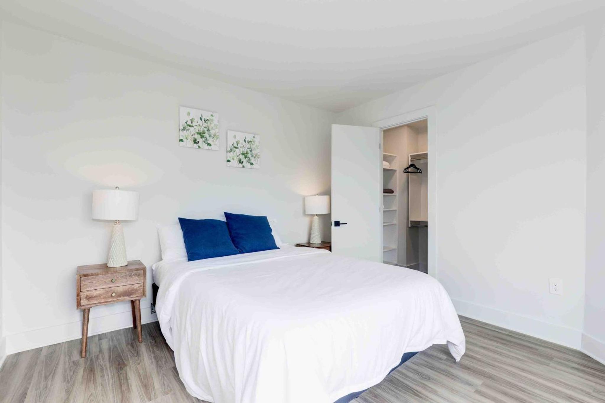 2BR Comfort Apartment in Prime Location