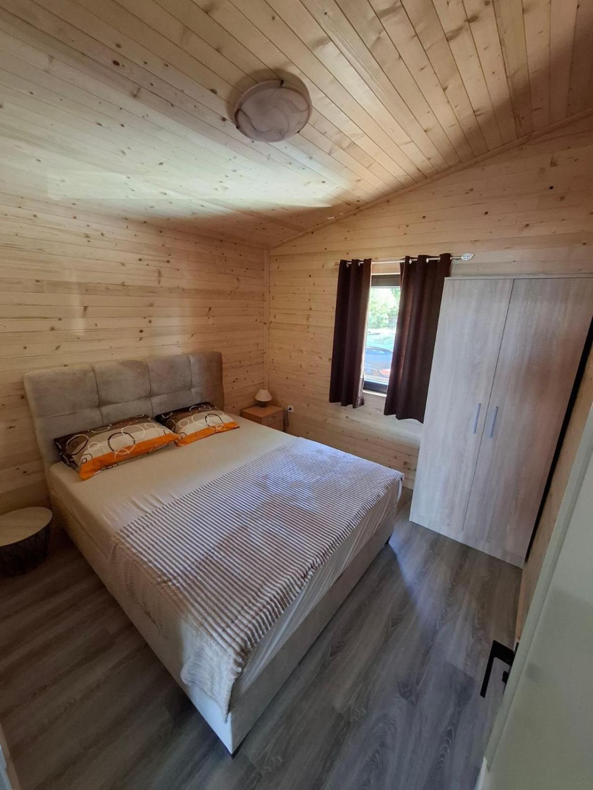 Ada Bojana kucica Una view 5