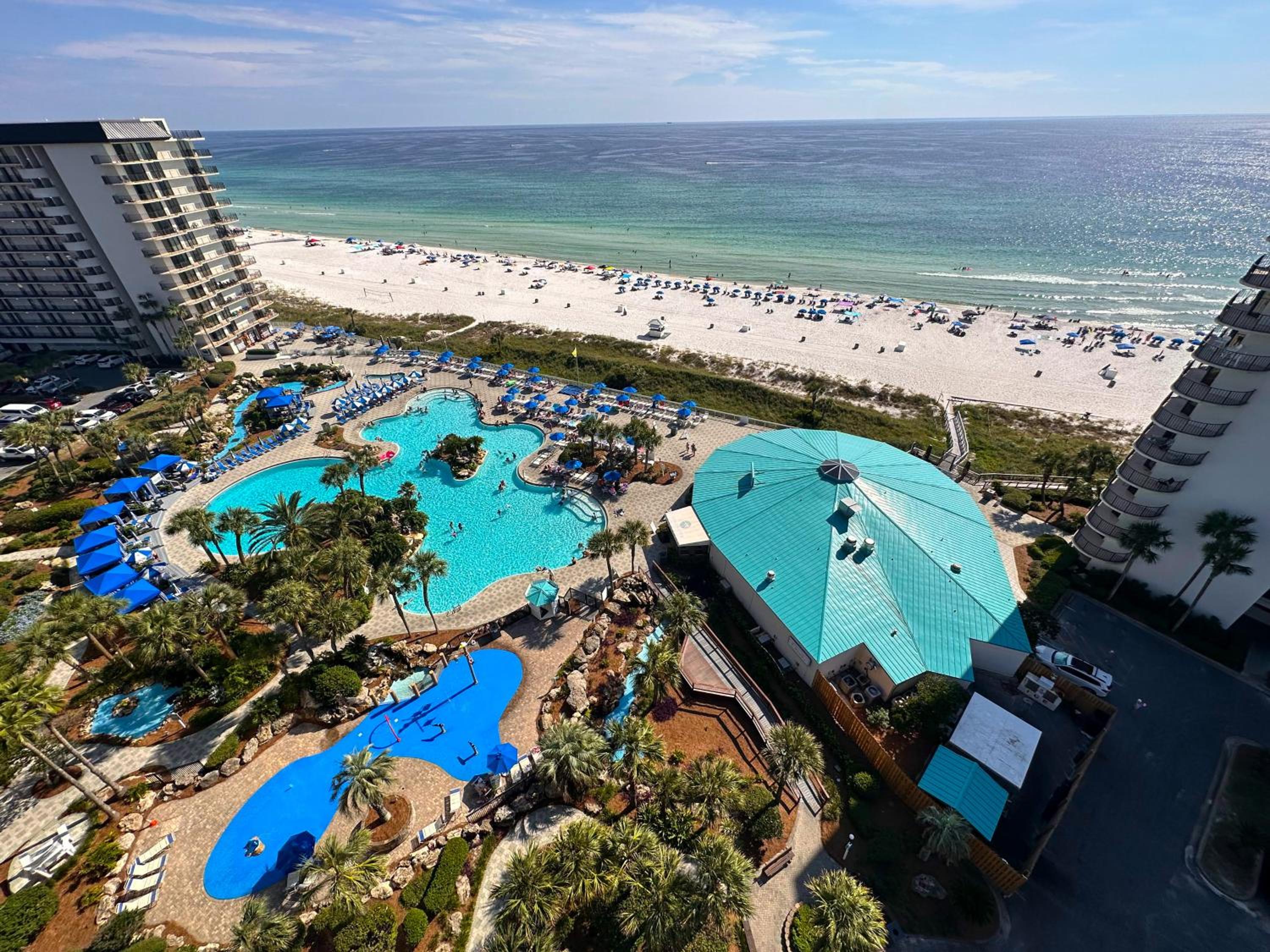 Edgewater 1-1212 'Combee's Penthouse HideAway' view 2