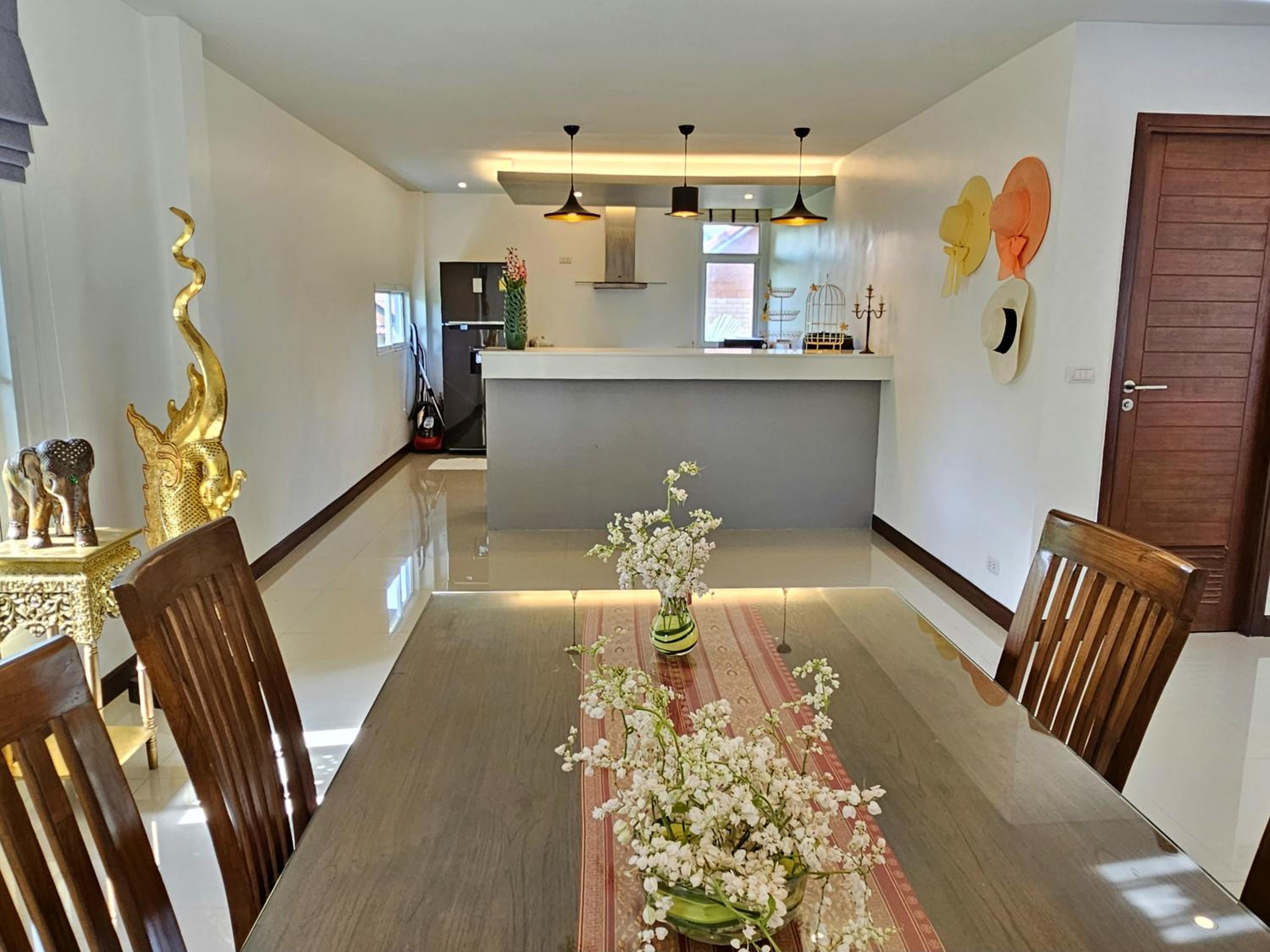 JJ Queen Villa and Spa Kohyaonoi