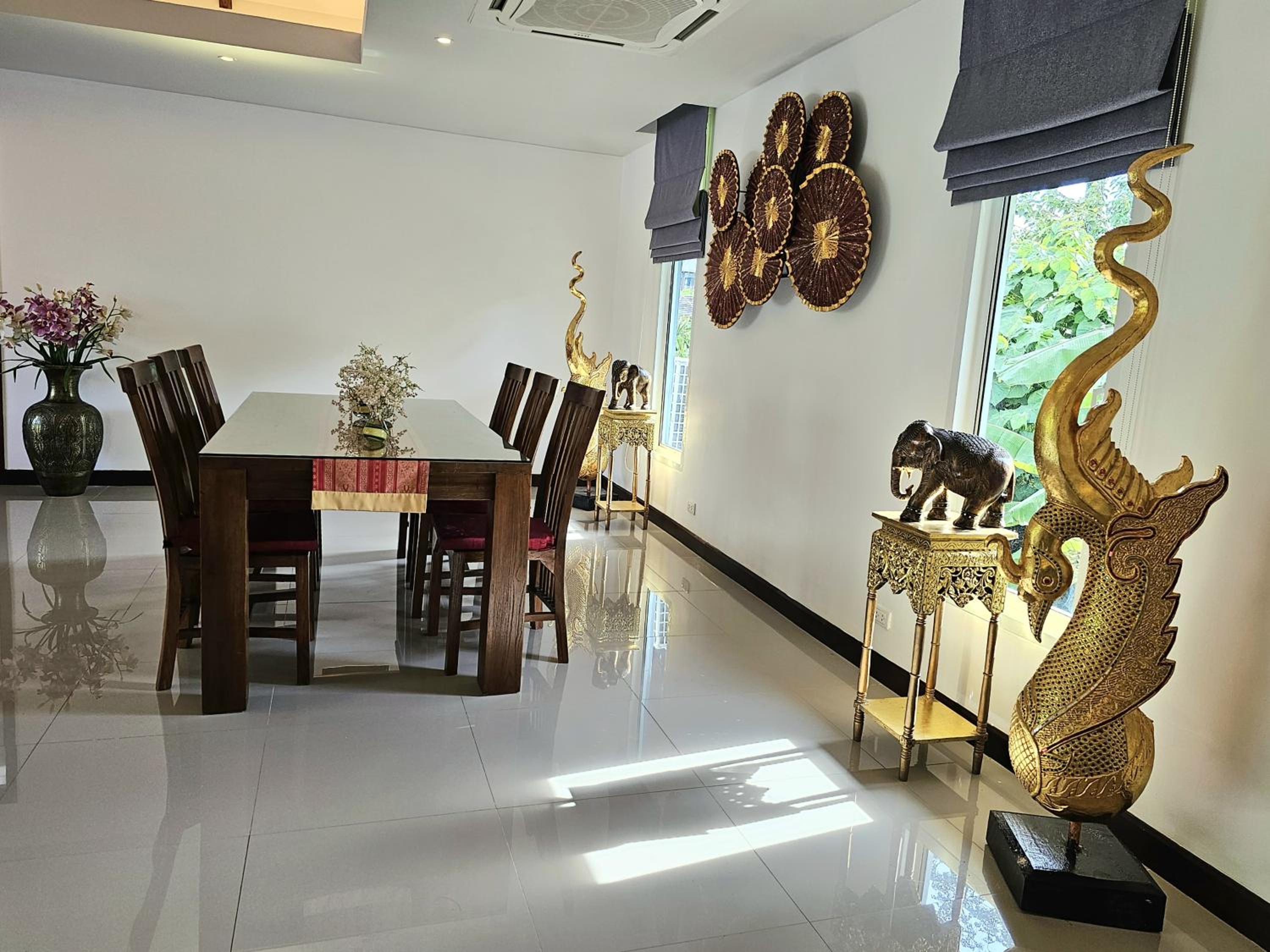 JJ Queen Villa and Spa Kohyaonoi