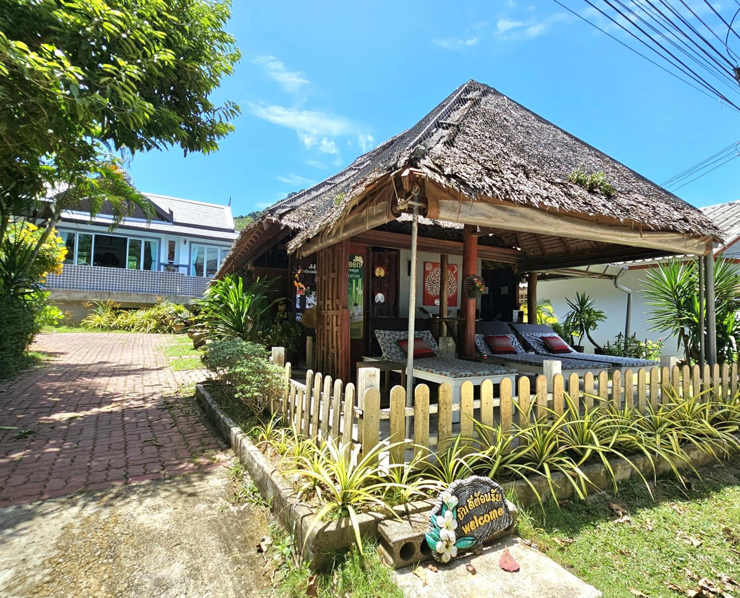 JJ Queen Villa and Spa Kohyaonoi