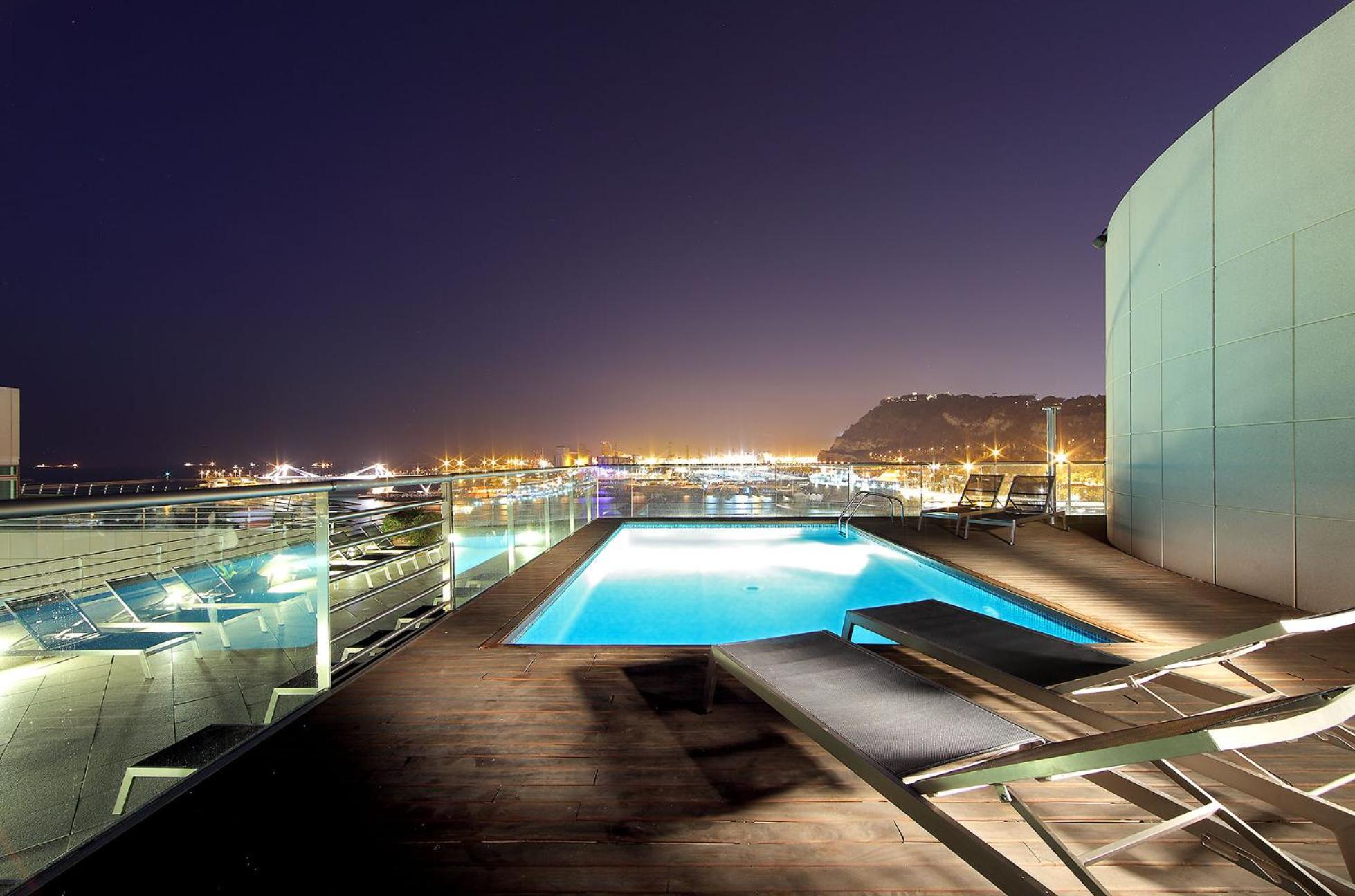 Eurostars Grand Marina 9