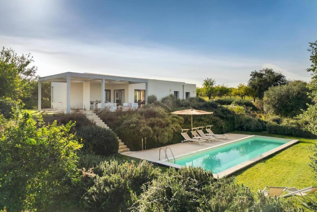 Villa Mennula vista mare montagne piscina privata - Tenuta il Cavaliere di Italia Noto photo 3