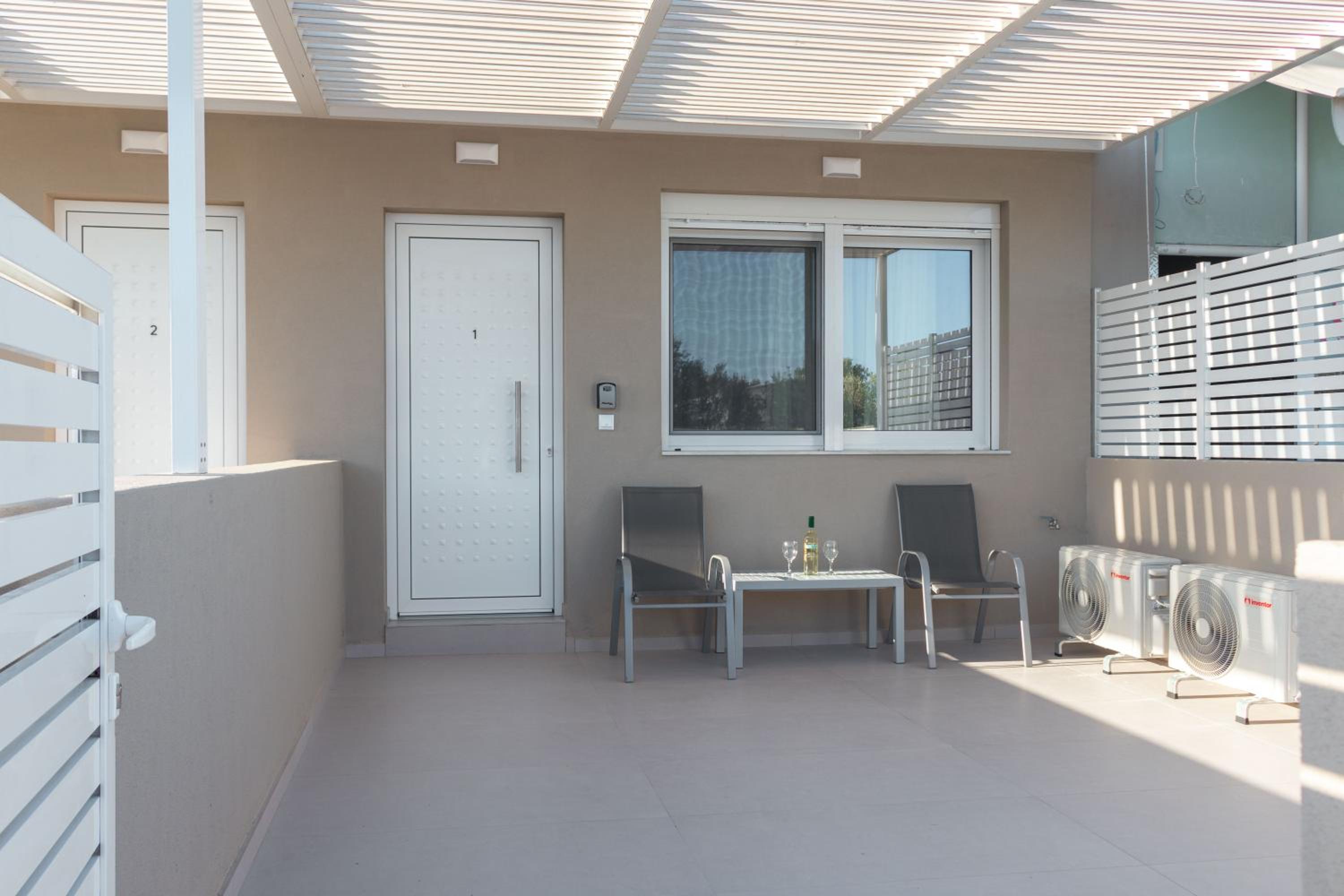 Harmony Luxury Apartment