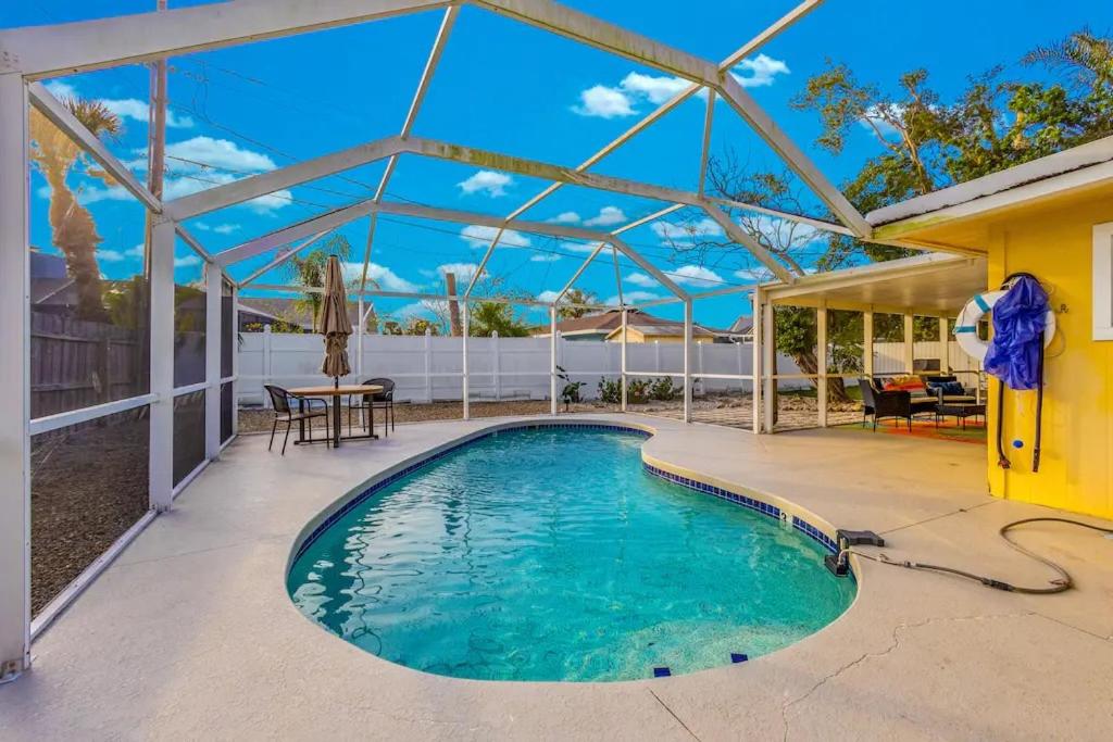 Siesta Hideway view 5