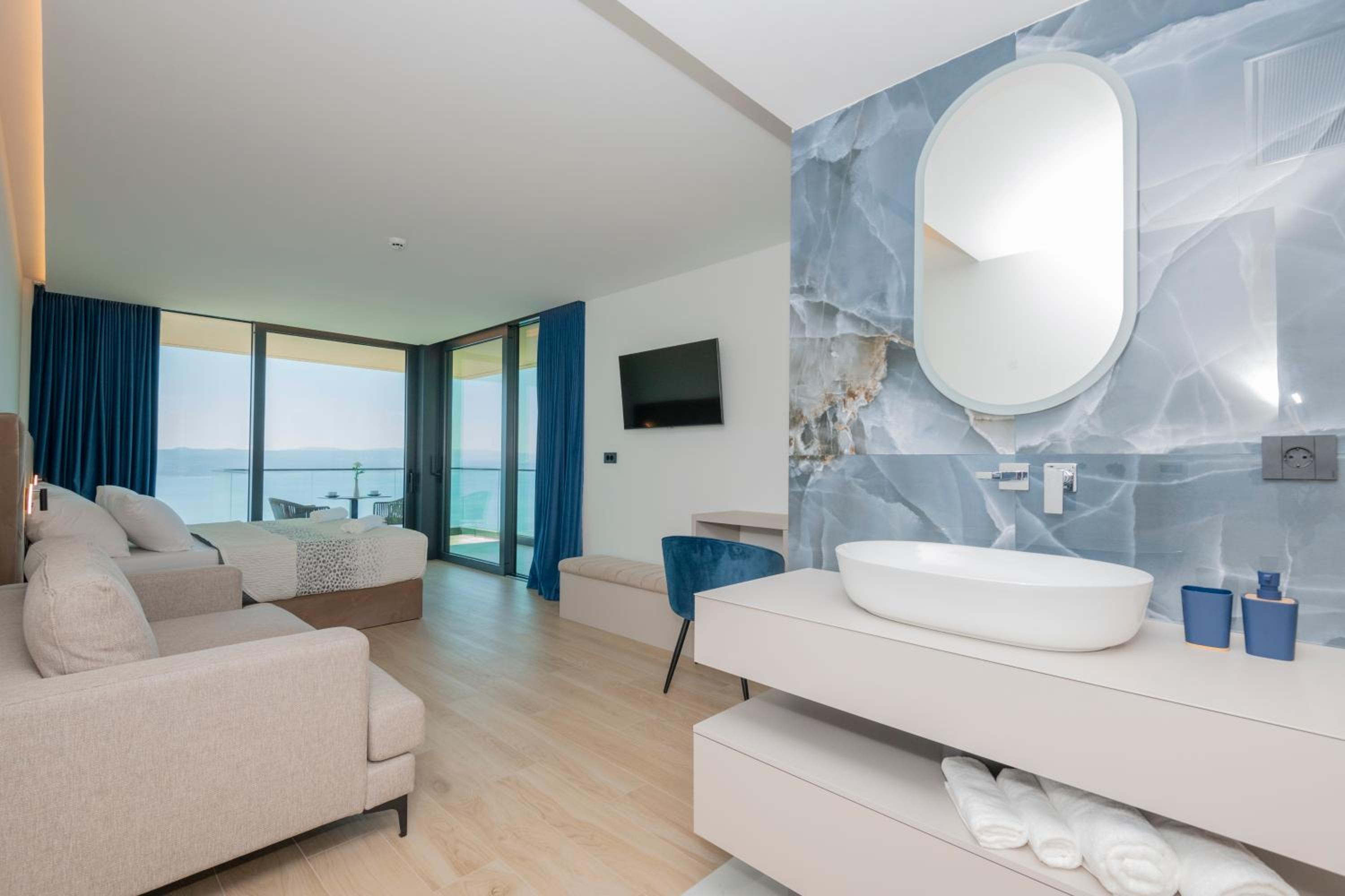 Luxury Villa Hedonia