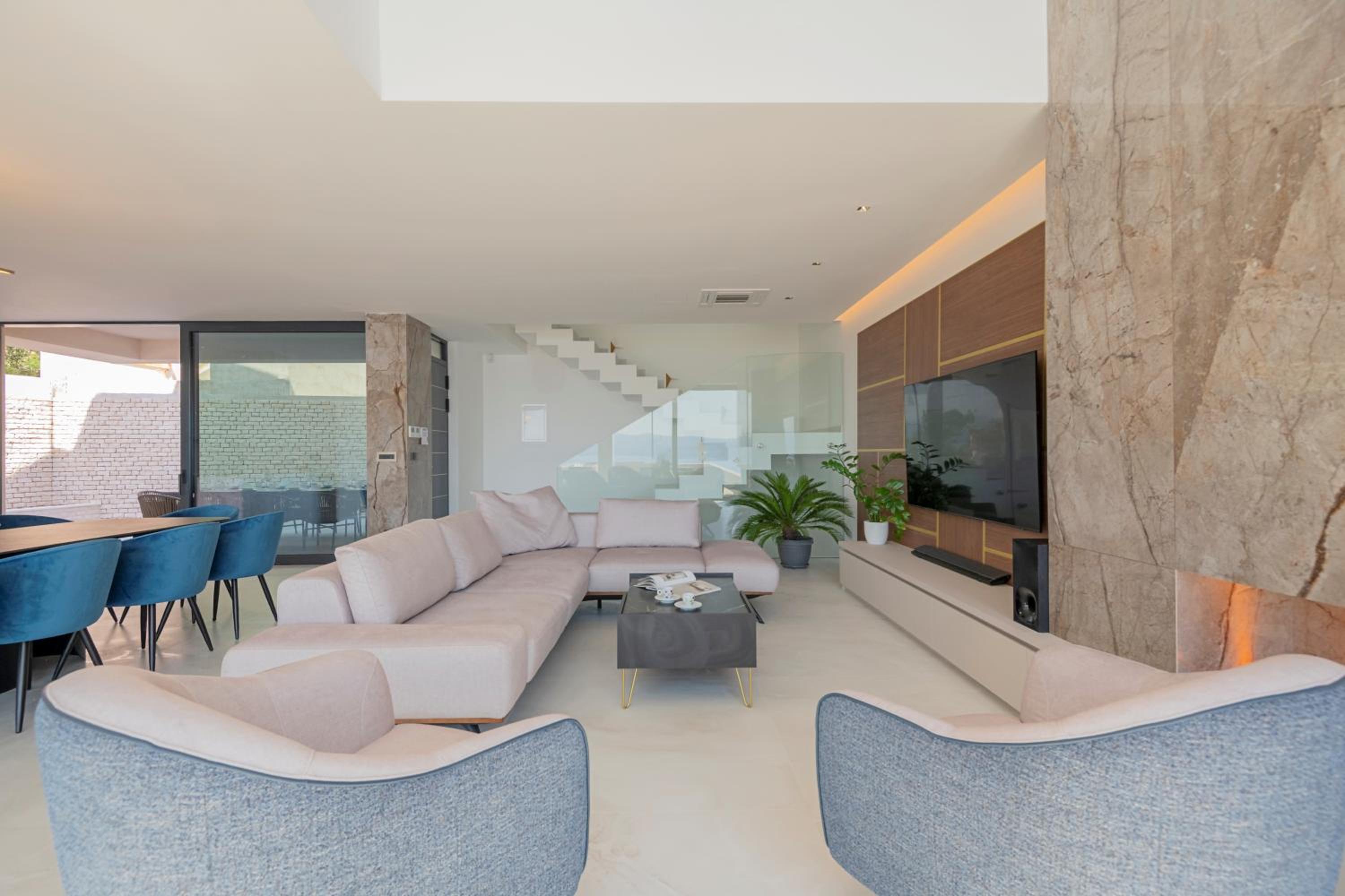 Luxury Villa Hedonia