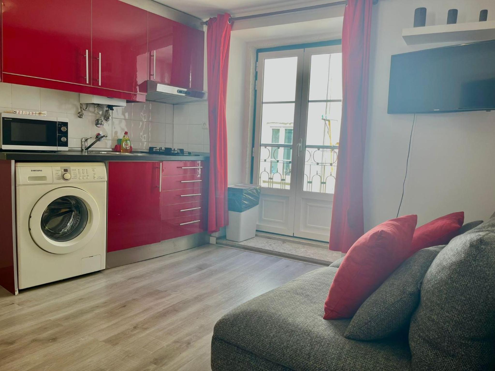 1 Bedroom Apartment - Tv da Madalena 01