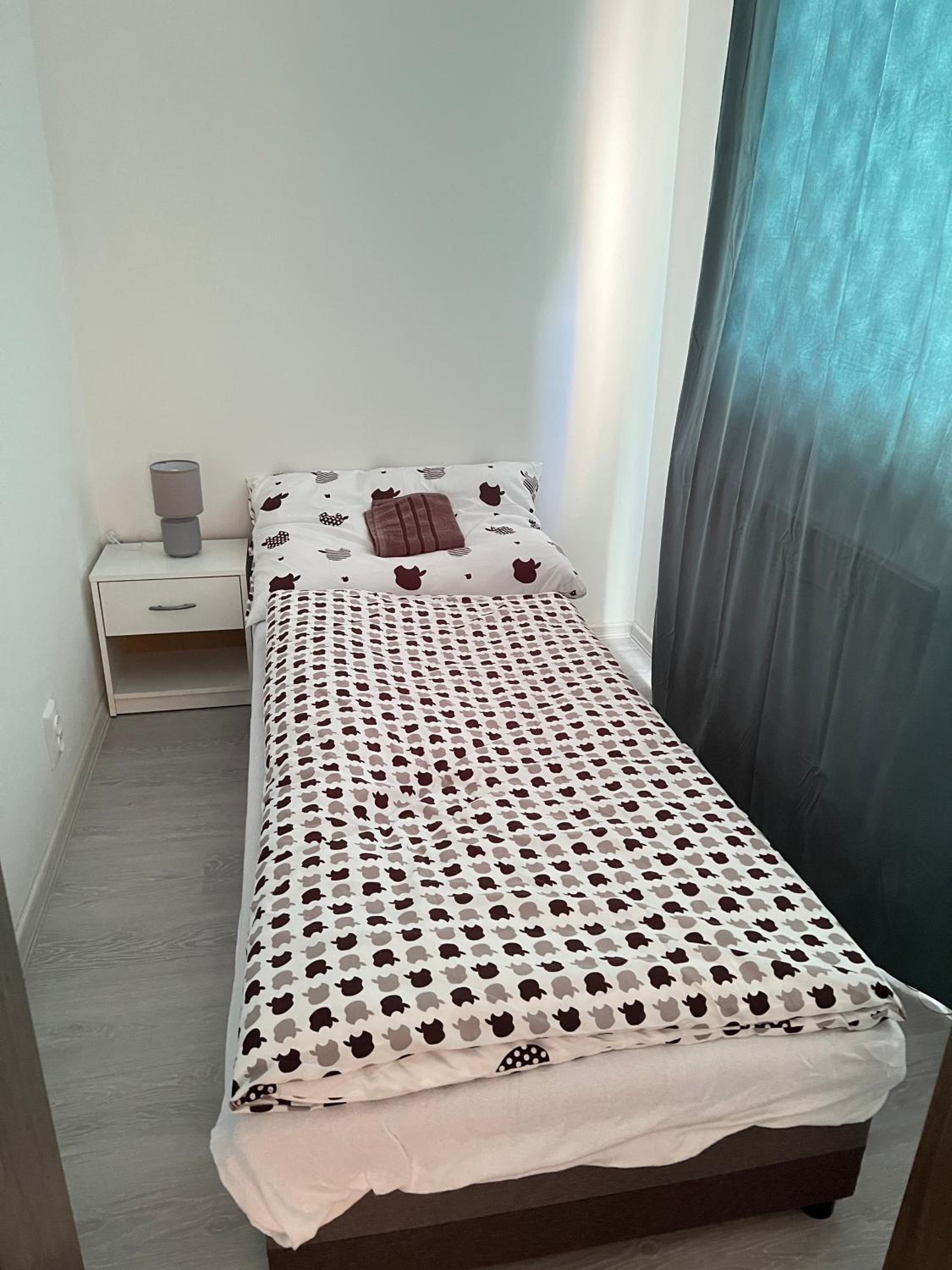 Photo 9