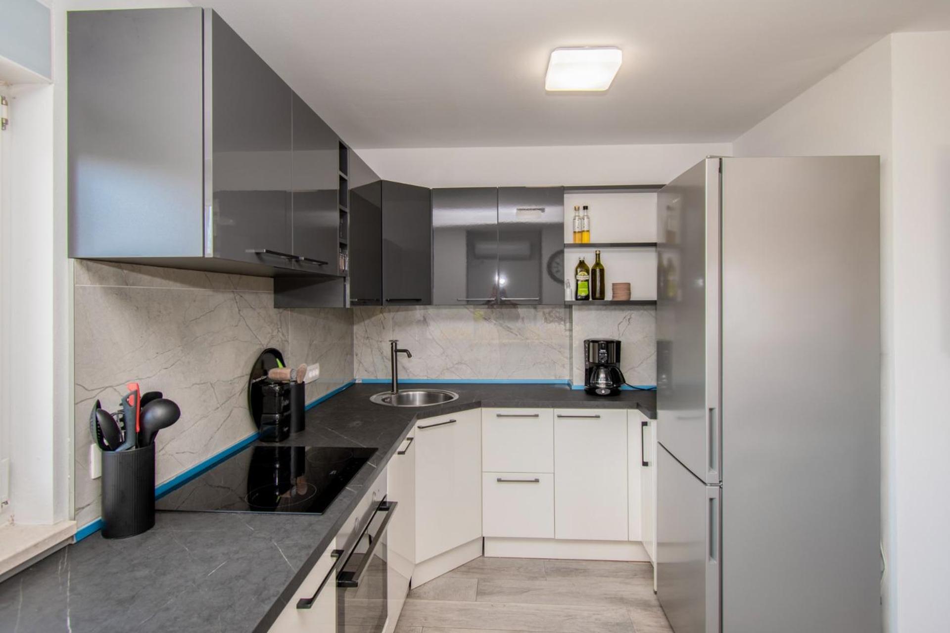 Ferienhaus Ivana mit Jacuzzi in Pula,Istrien - by Istrabook