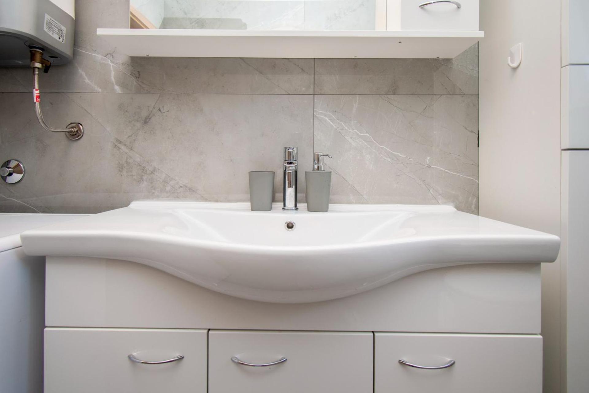 Ferienhaus Ivana mit Jacuzzi in Pula,Istrien - by Istrabook