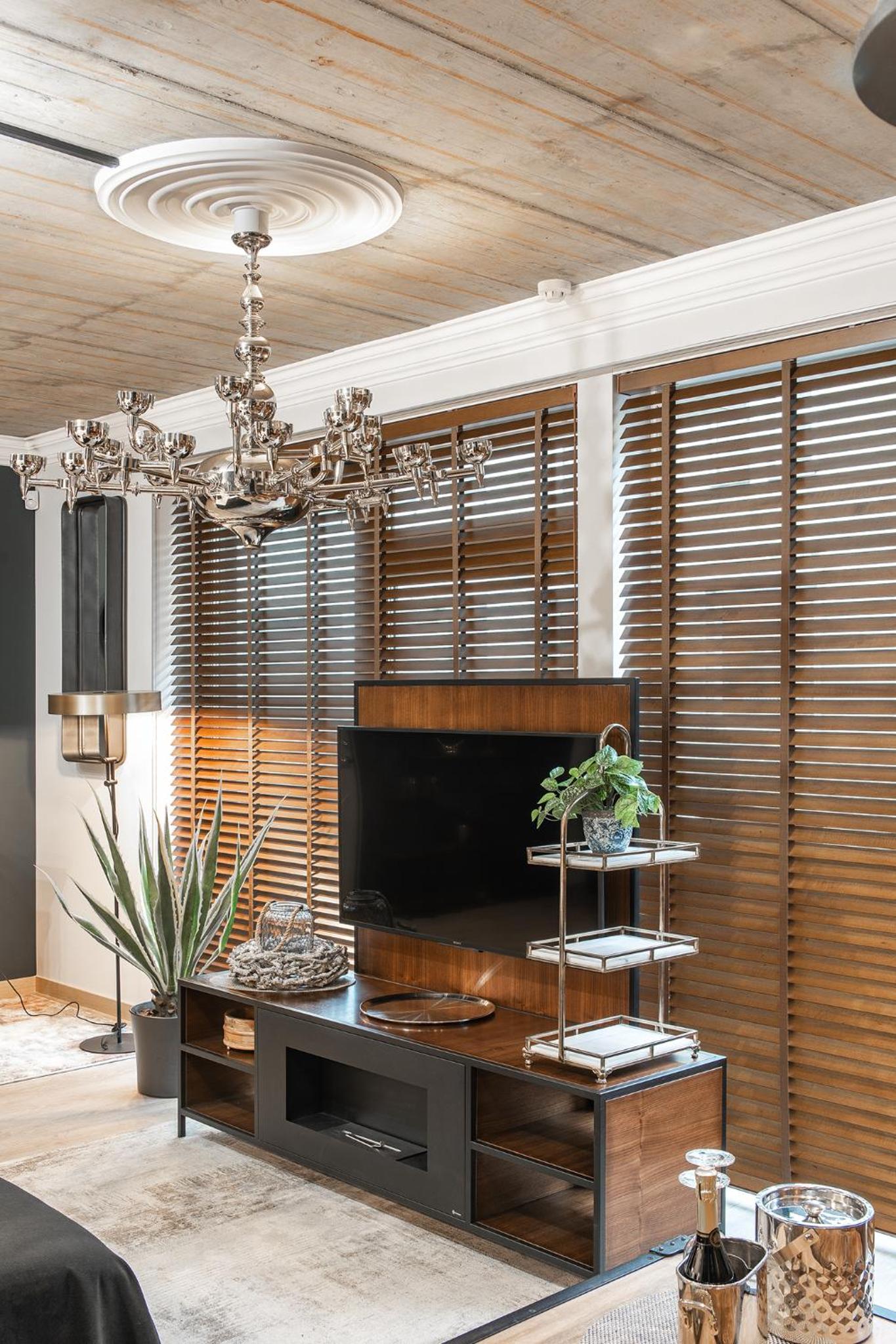 Barber Apartment
