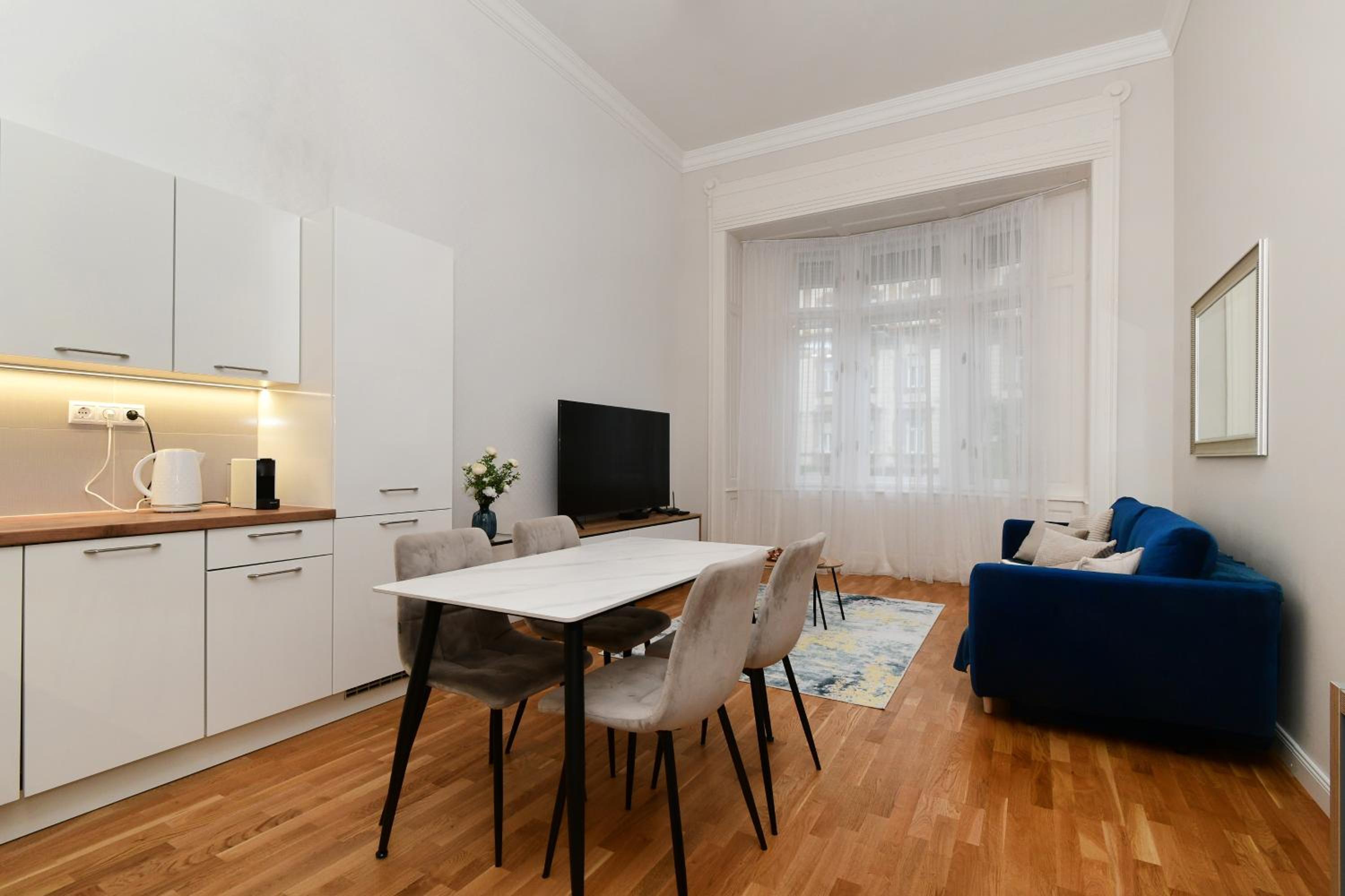 Budapest Blue Apartment view 2
